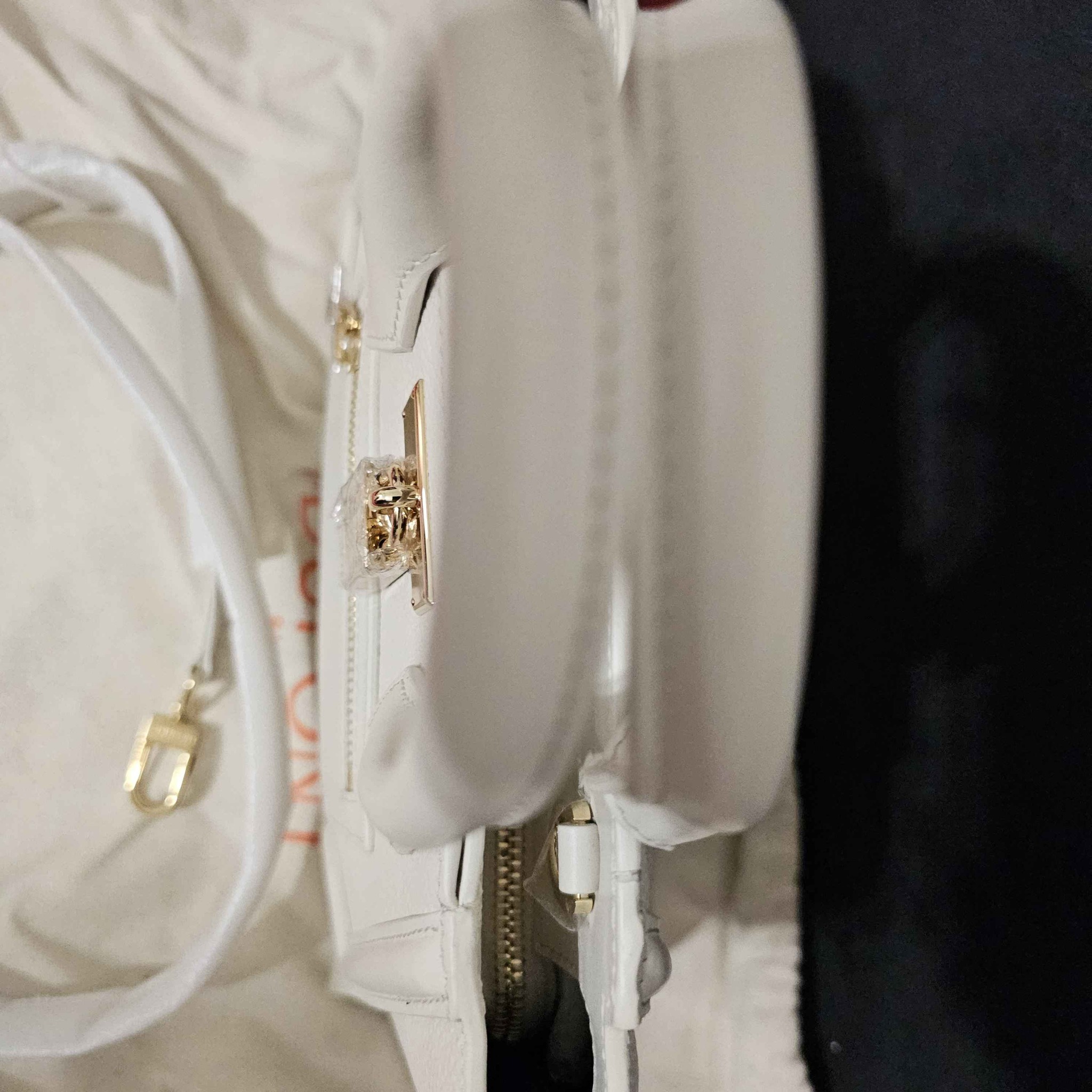 ST Dupont Riviera Small , Off White REF: 1RV261WH2 | New | ALL120 