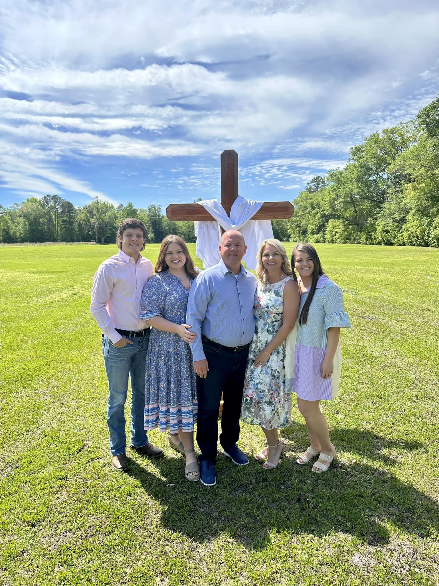 Rhoden 2024 - We are praying your Easter will be bright...