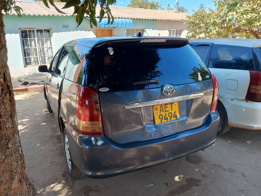 TOYOTA NAOH( CSG )* 💰 *Price: TZS 9.8M MAONGEZI* 📅 Year: 2000