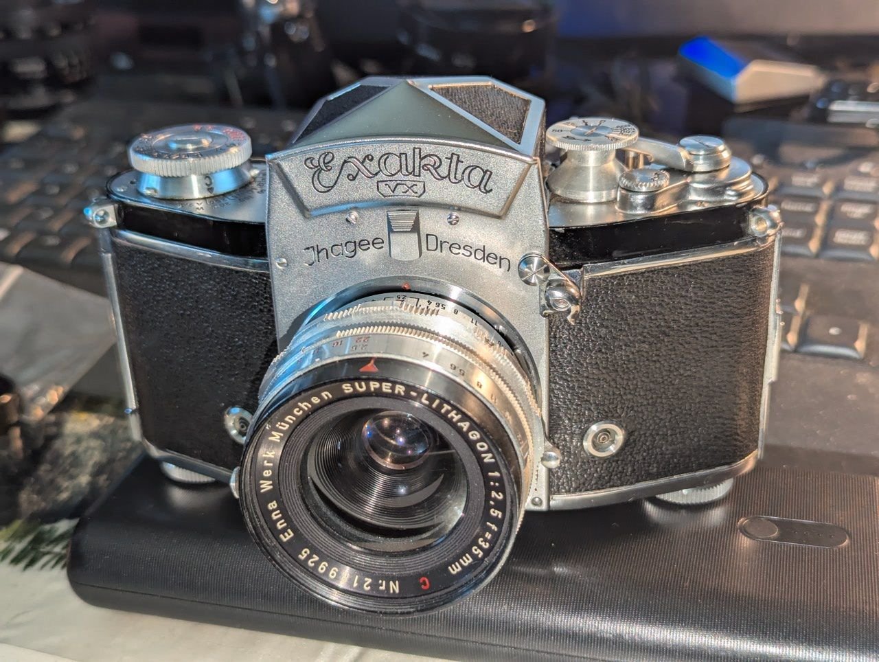 Restoring non-working Exakta cameras to working condition