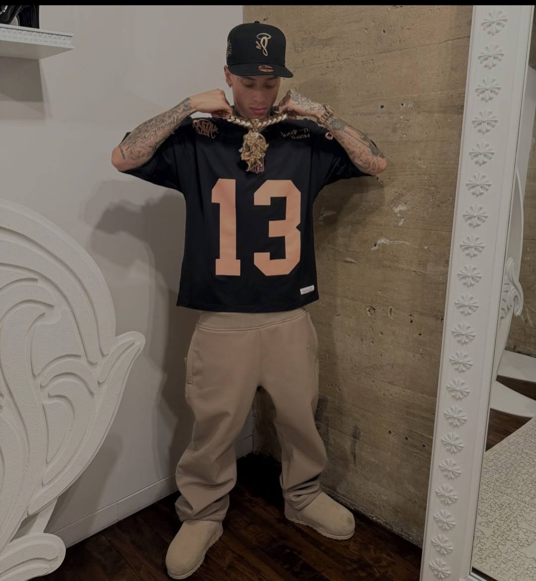 SUPERBOWL WEEKEND. SYNA X NFL X MITCHELLANDESS COLLAB JERSEY OUT NOW🏈