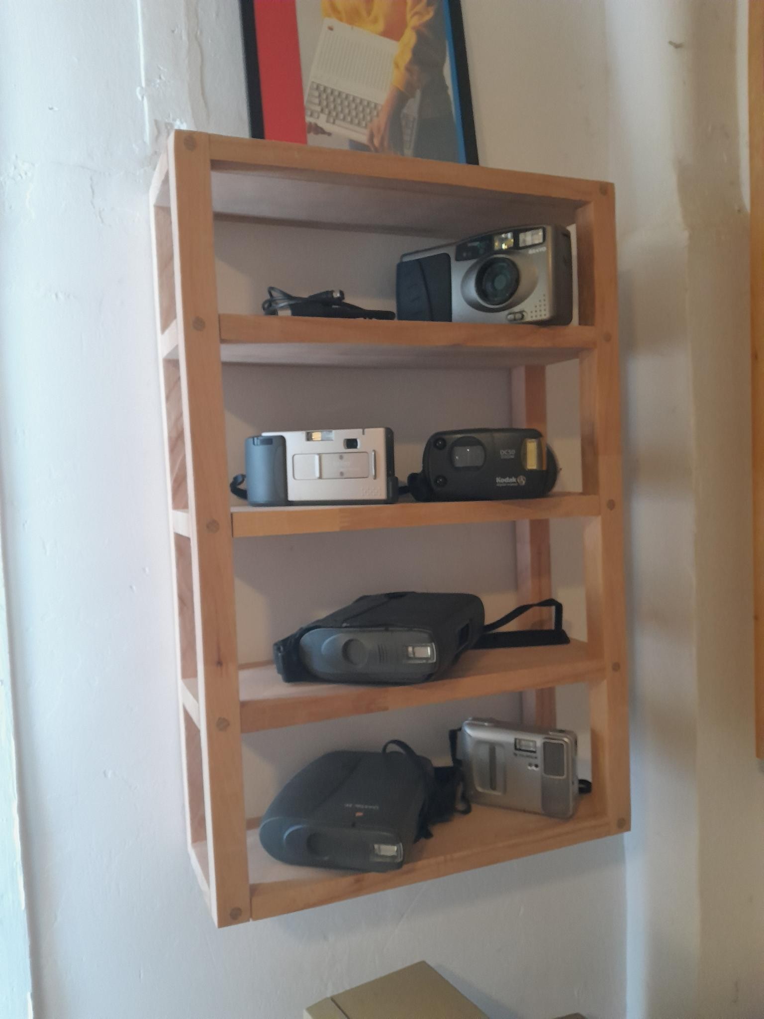 ライアン Apple II corner organization and Quicktake camera collection update