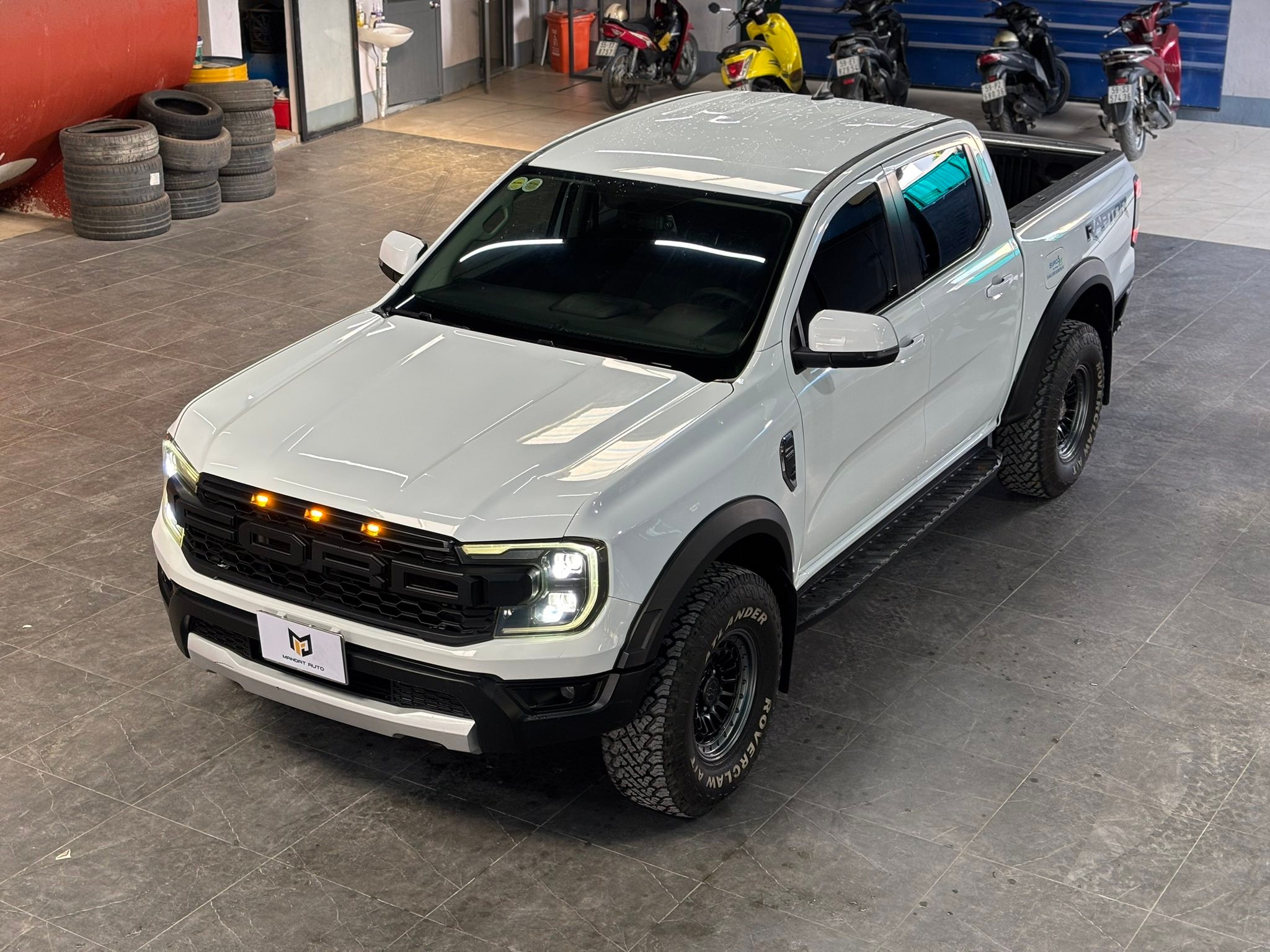 Bán Ford Ranger XLS 4x4 AT 2023 – form 2024, lên body Raptor , Odo ...