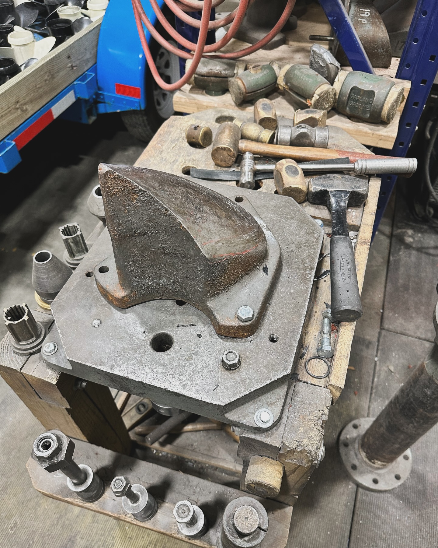 PropDoc - Refinishing Propellers includes several stages of repair ...