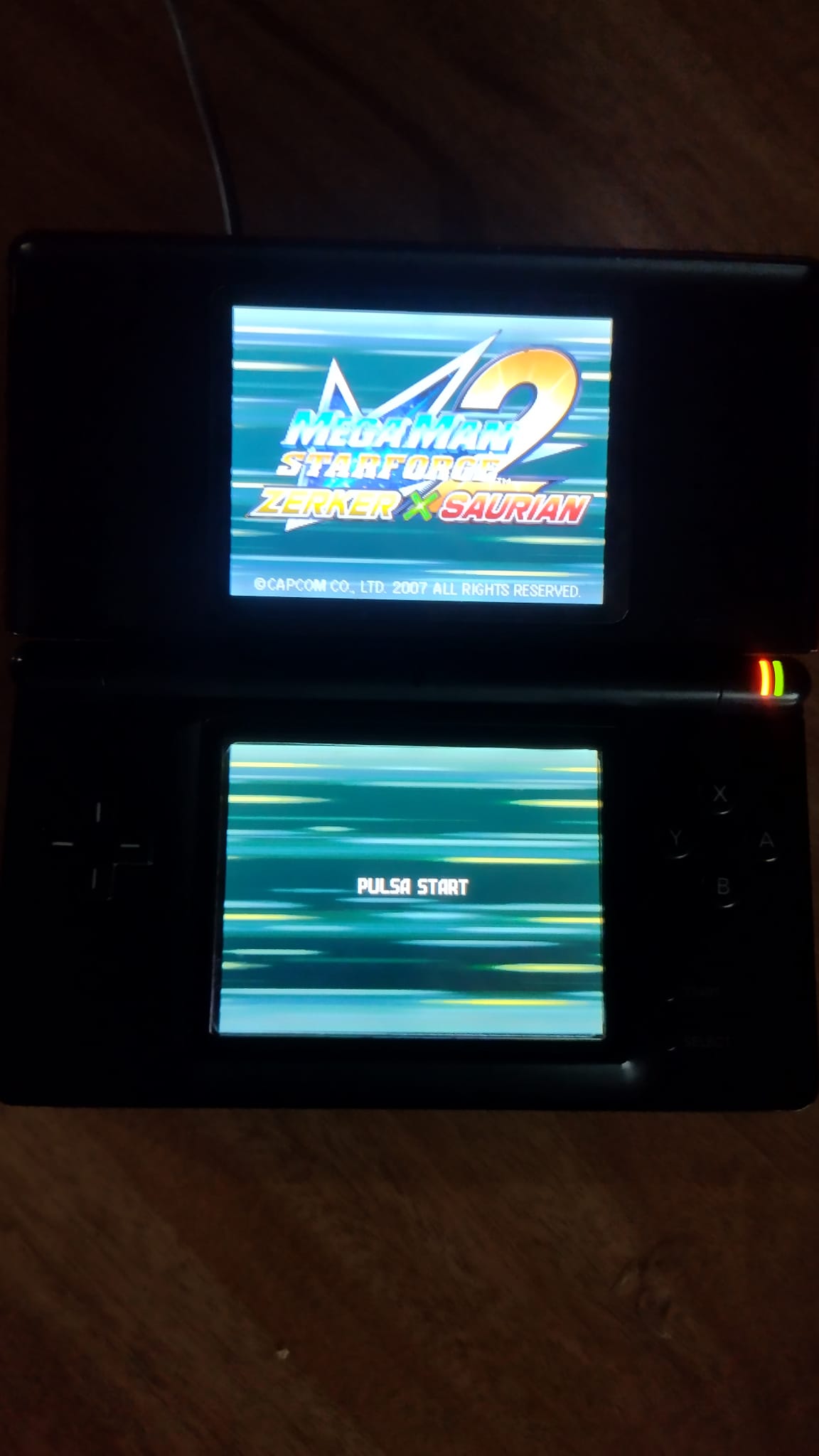 DSページです Alguien tiene la rom Ds del Megaman Zx y Zx Advent en español con