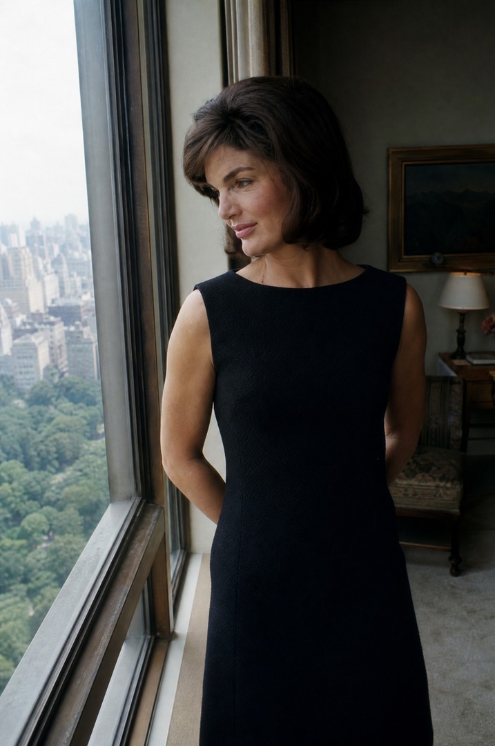 How Jackie Kennedy found privacy in New York with a doorman