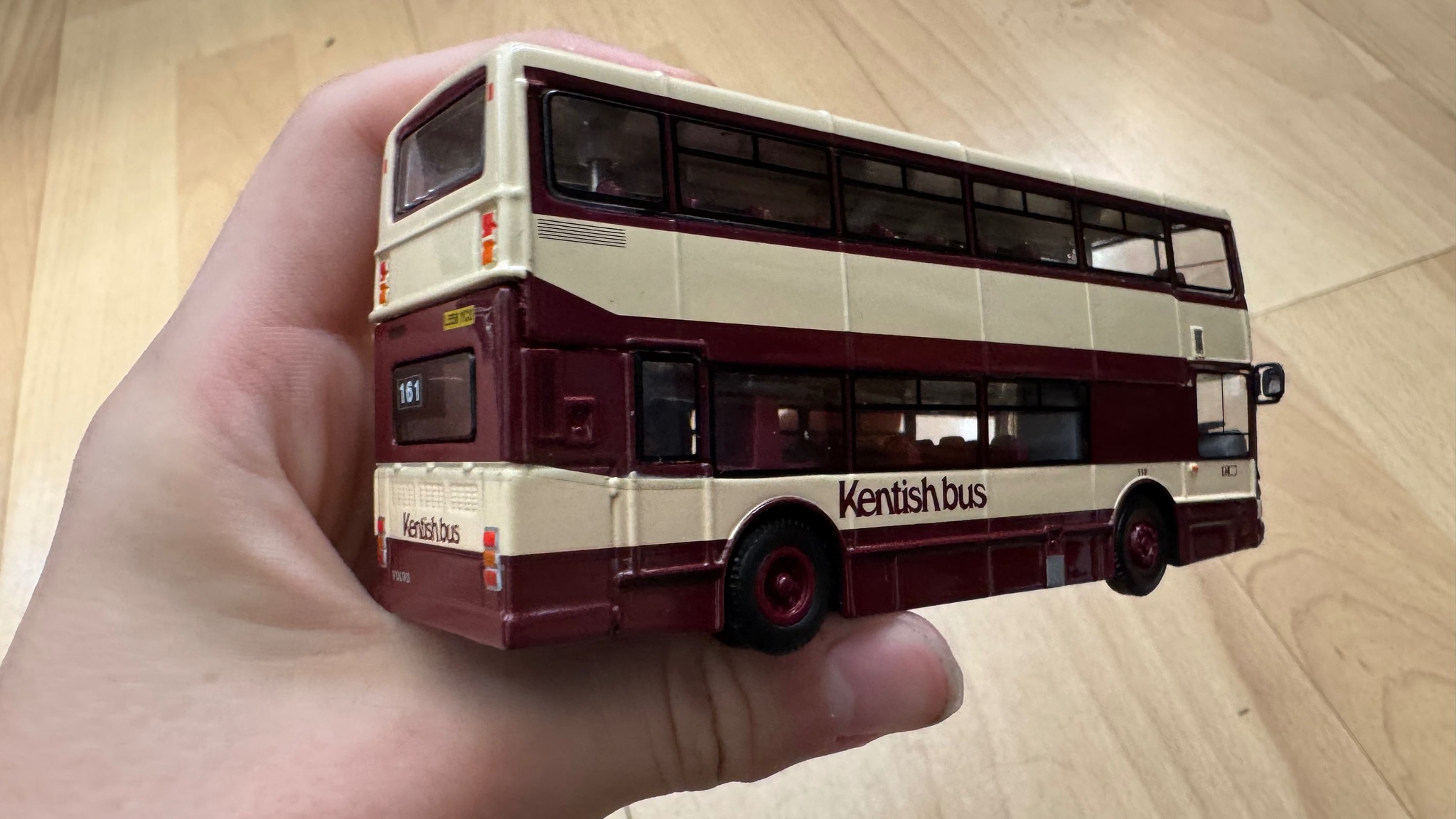 How to do a Code 3 on a Corgi Palatine 2 model bus