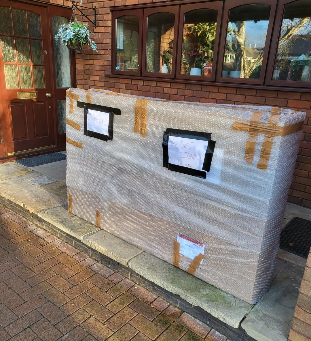 Courier - And THIS is why posties should not be doing Parcelforce ...