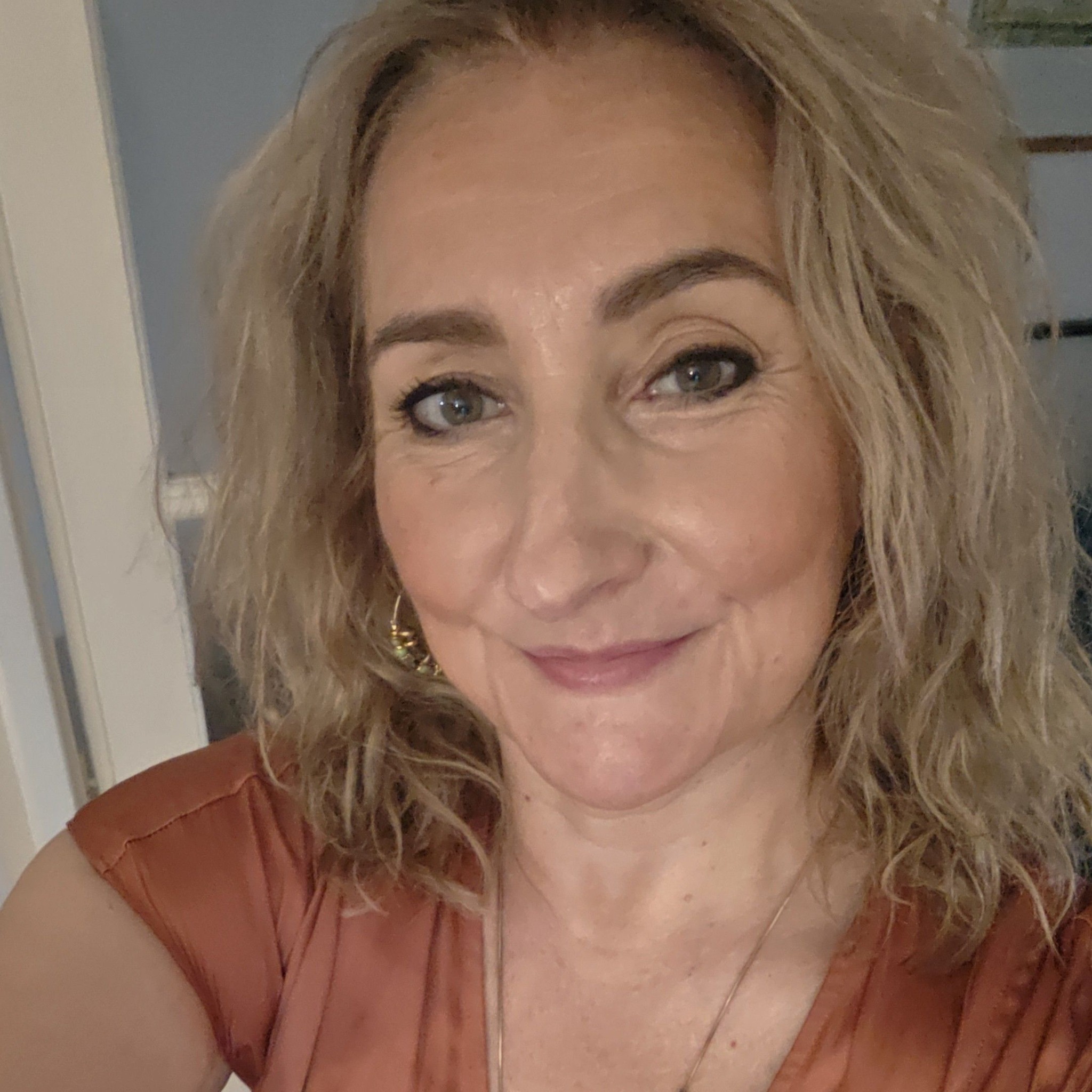 Une cliente rachète toujours la même chose sans me le dire. Elle ne s ...
