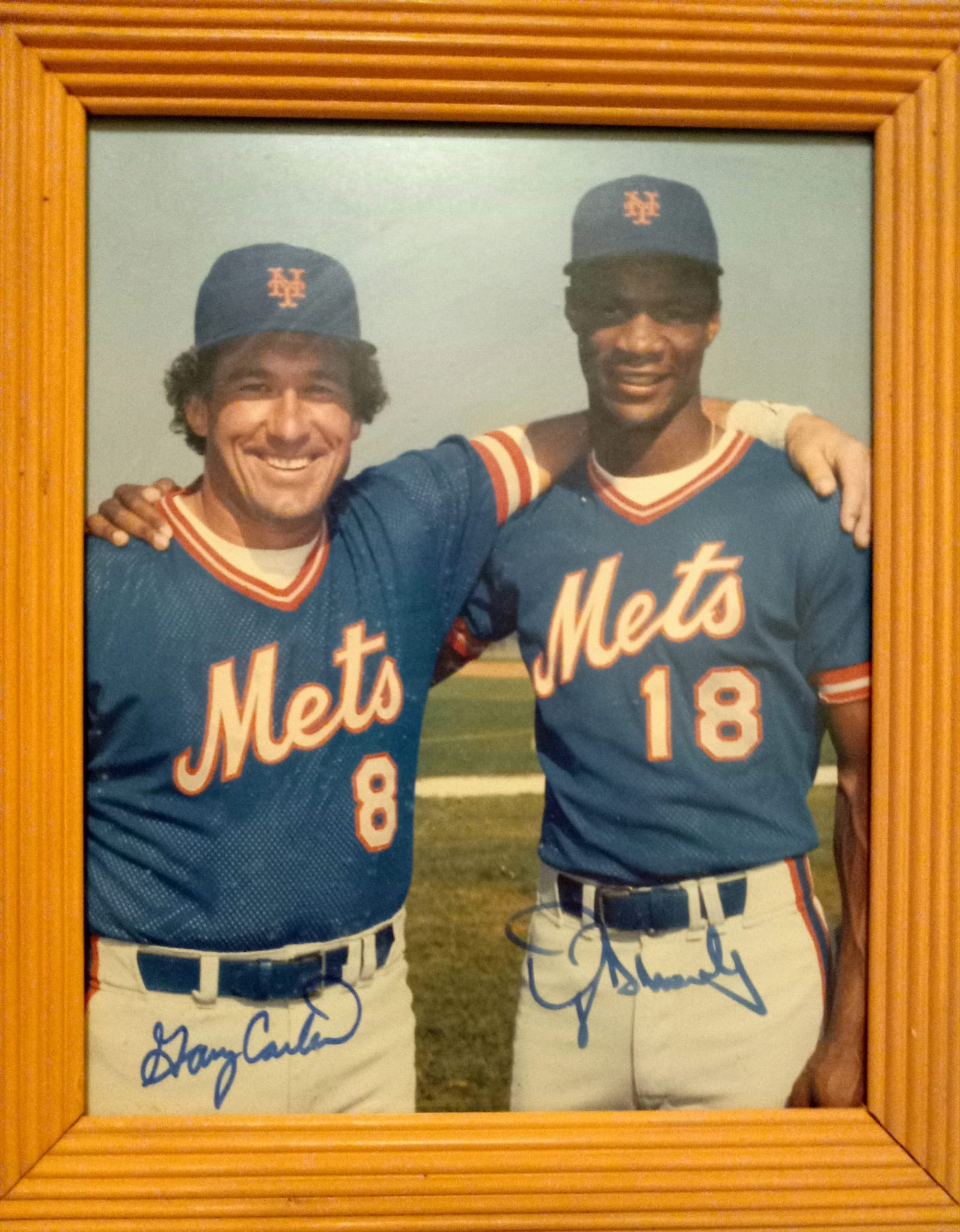 New York Mets Baseball Ball Team tour bus 1986 World Series Champions