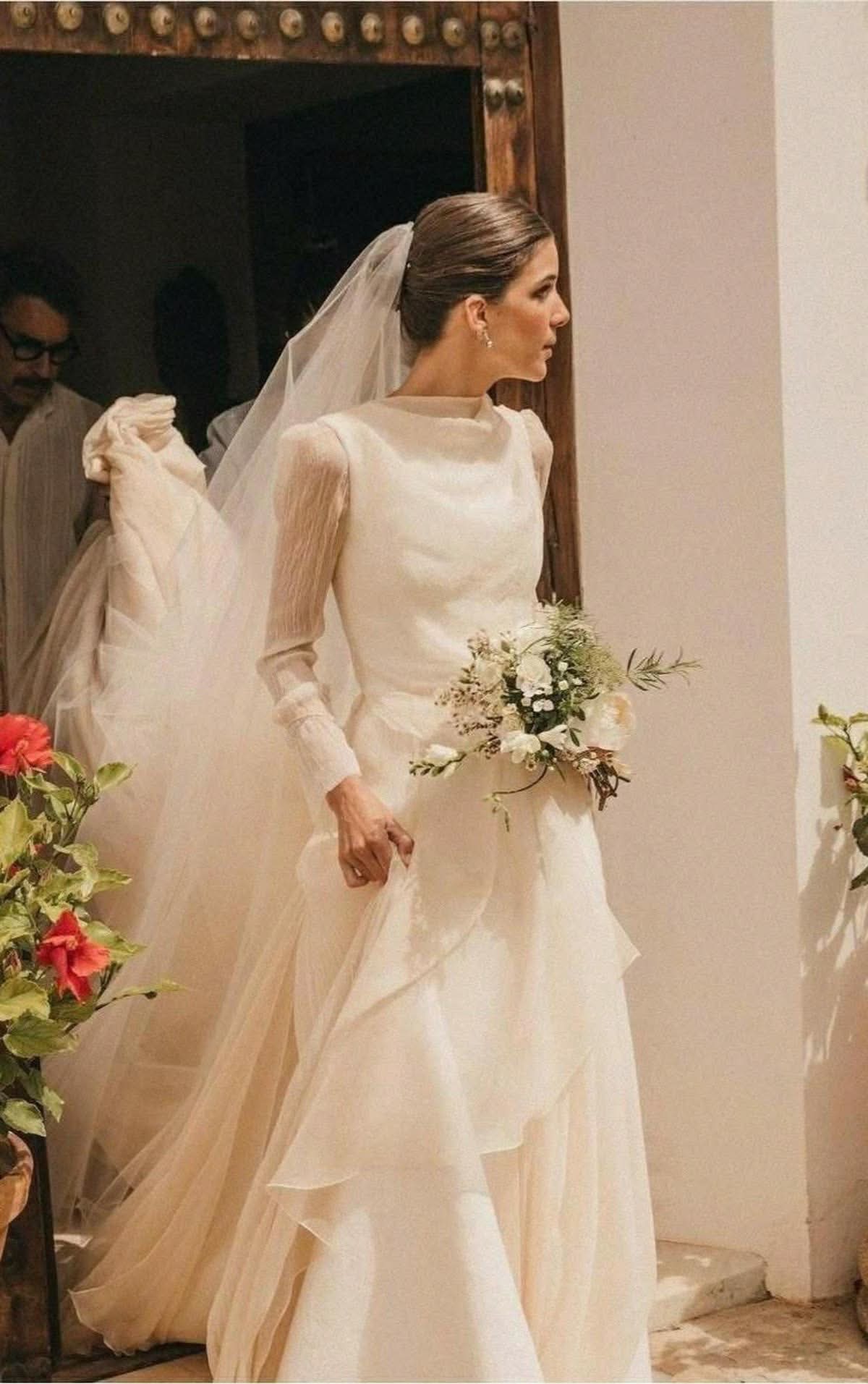 Modest wedding gown recommendations in New England?