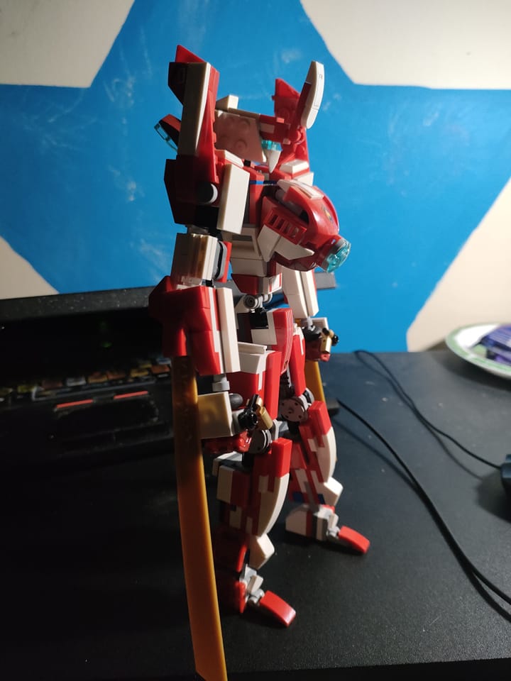 Custom alternative build of official LEGO set 70653 Firstbourne