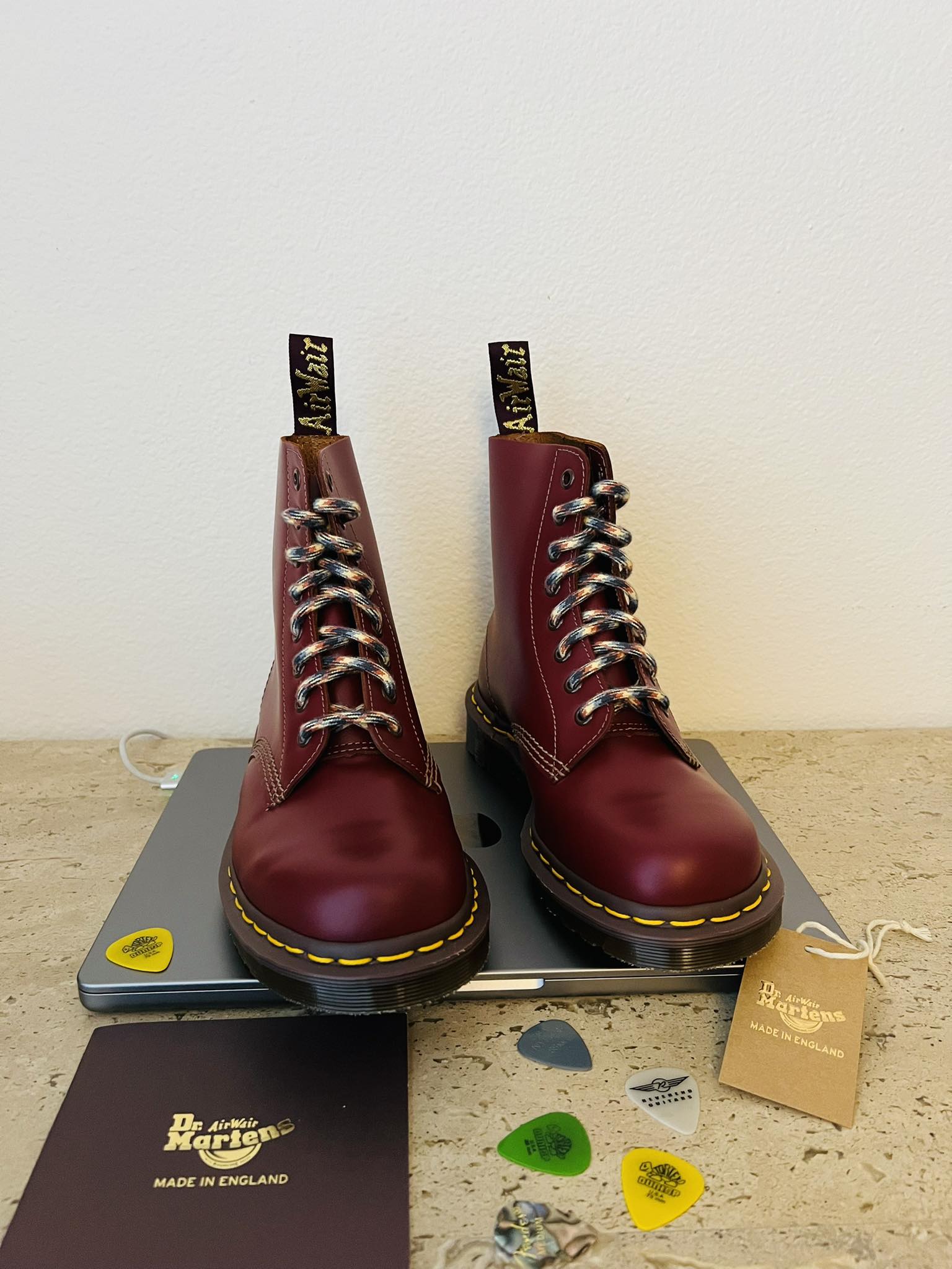 Dr. Martens 1460 Mie 8 eyelet oxblood fit review