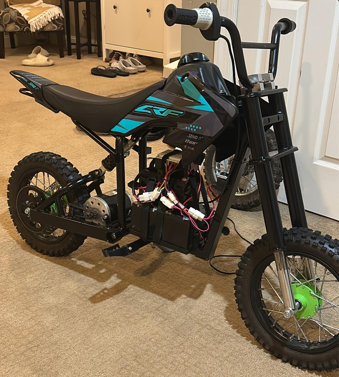 Pymoto's custom CRF50 style mock gas tanks for Razor MX500 and MX650