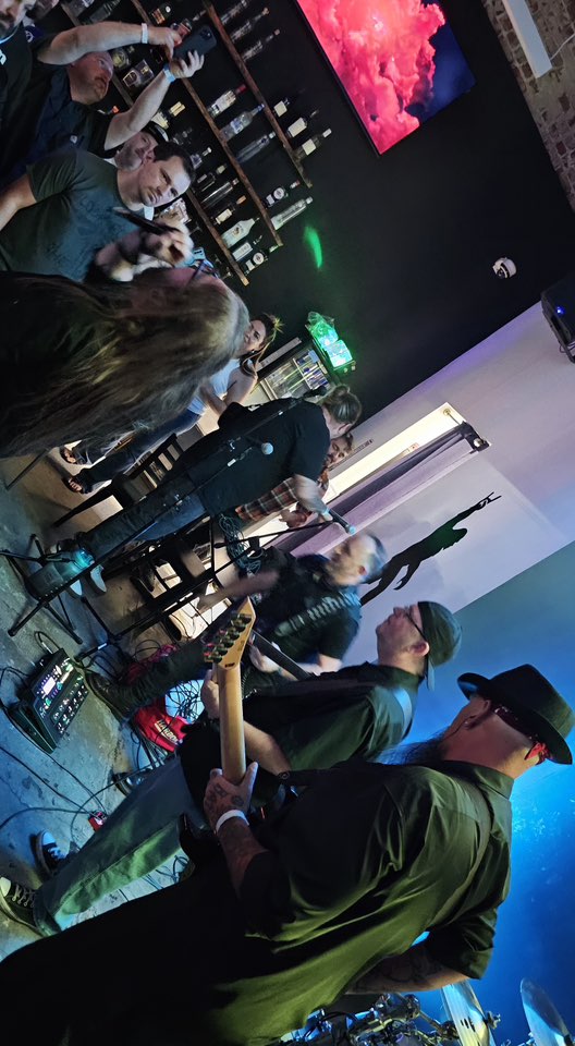 Anthony C Pollick - Guitarist/Songwriter