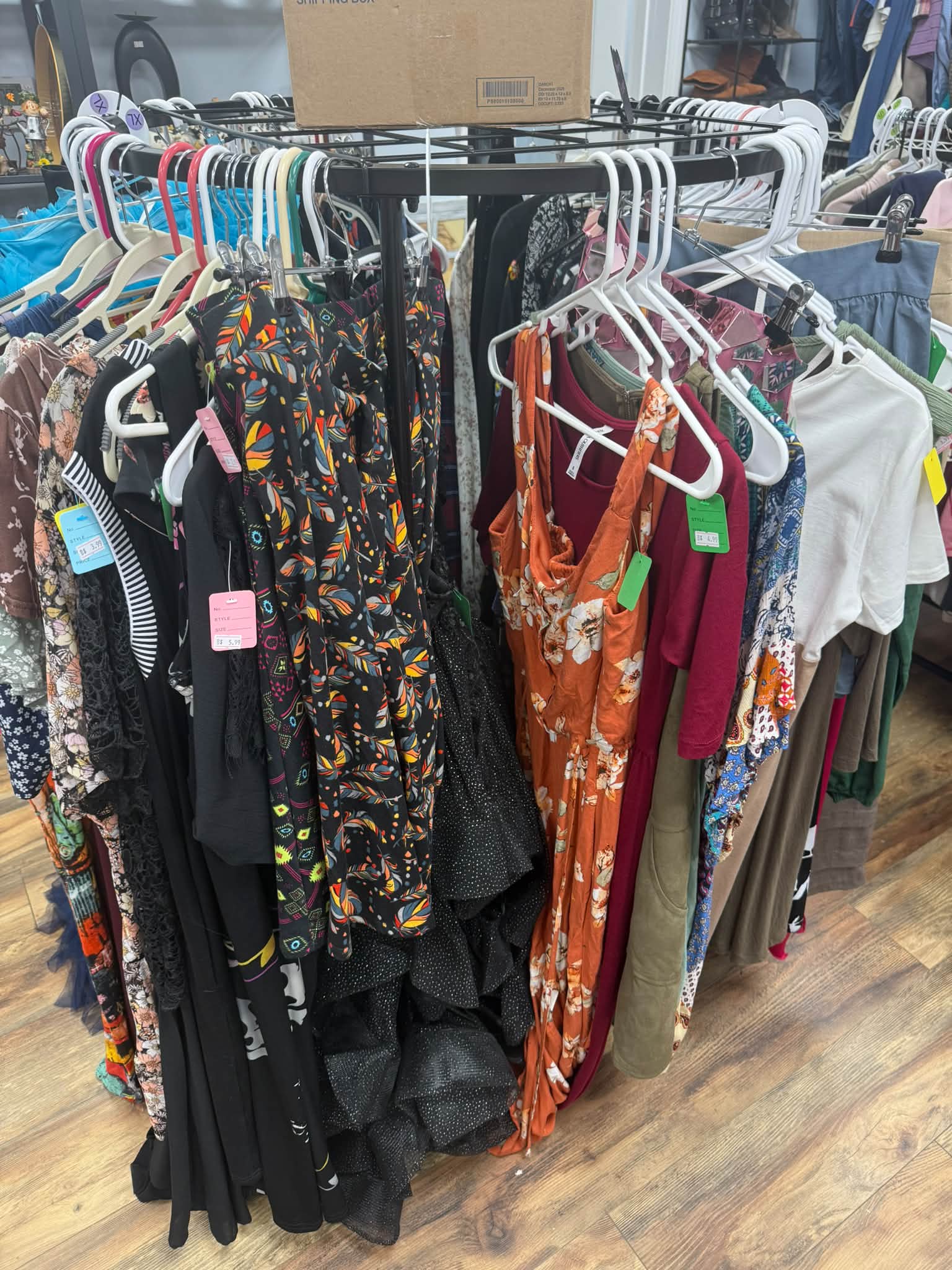 second hand homecoming dress shops I am looking for a few good places in town to find a HOCO dress. Thanks! A-line Dress