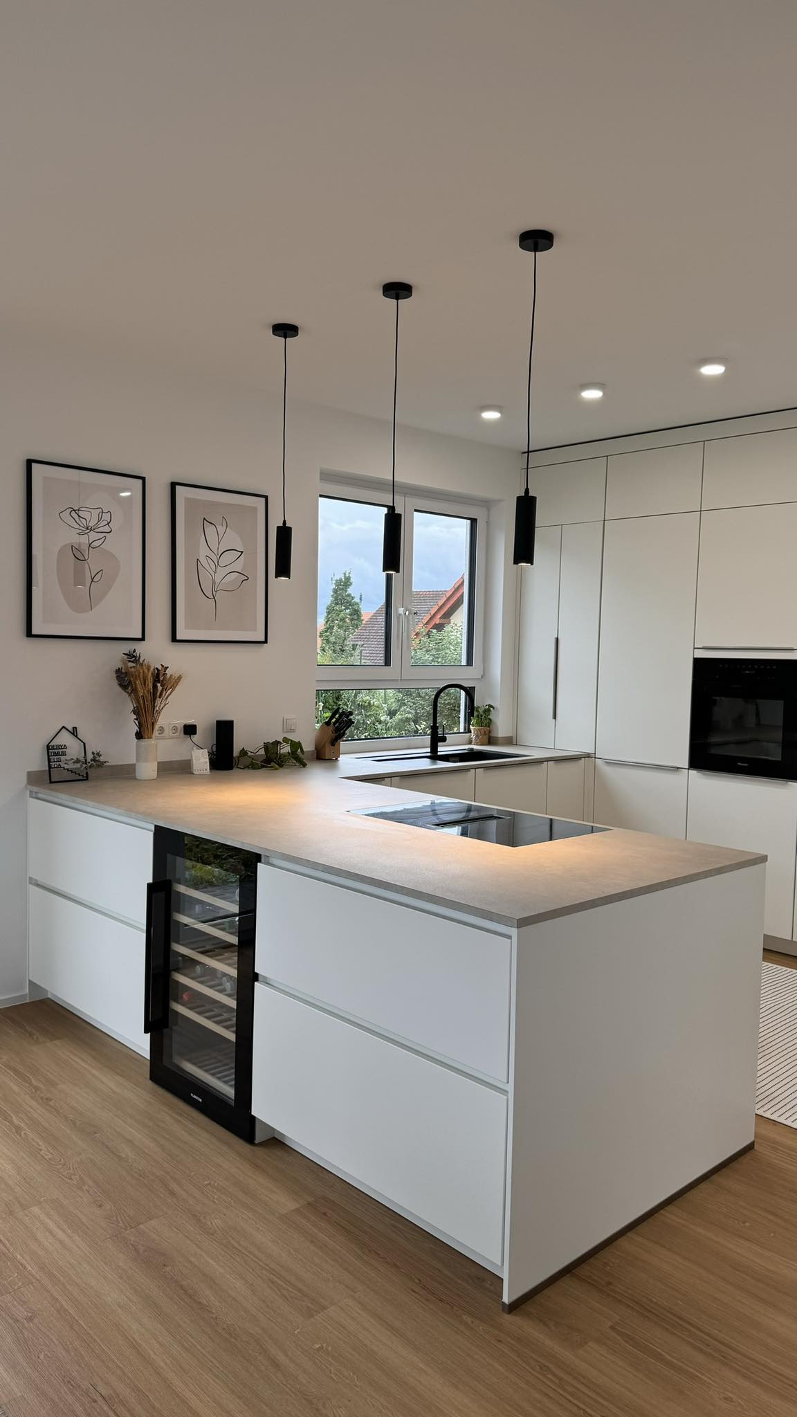 Haus.themen - Minimalistische Küche, modernes Küchendesign und eine ...
