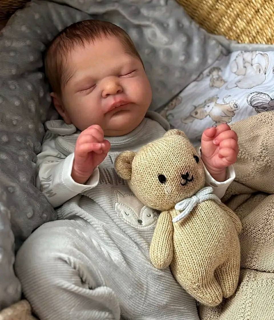 IVITA 8-Inch Mini Silicone Baby Doll - Realistic Reborn Palm-Sized Infant With Feeding Accessories (Girl)