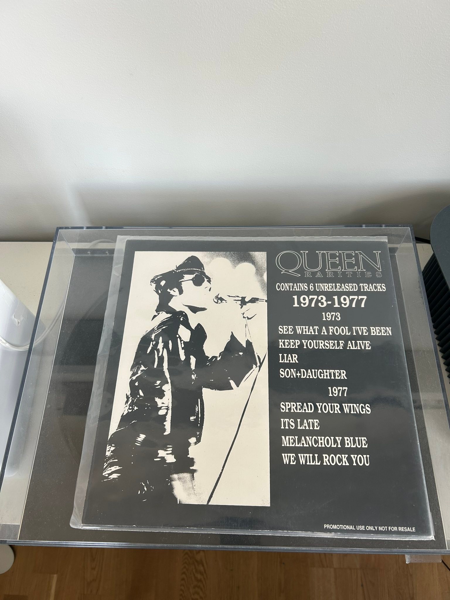 Queen - Rareties (released 1993) A new Queen bootleg for the 