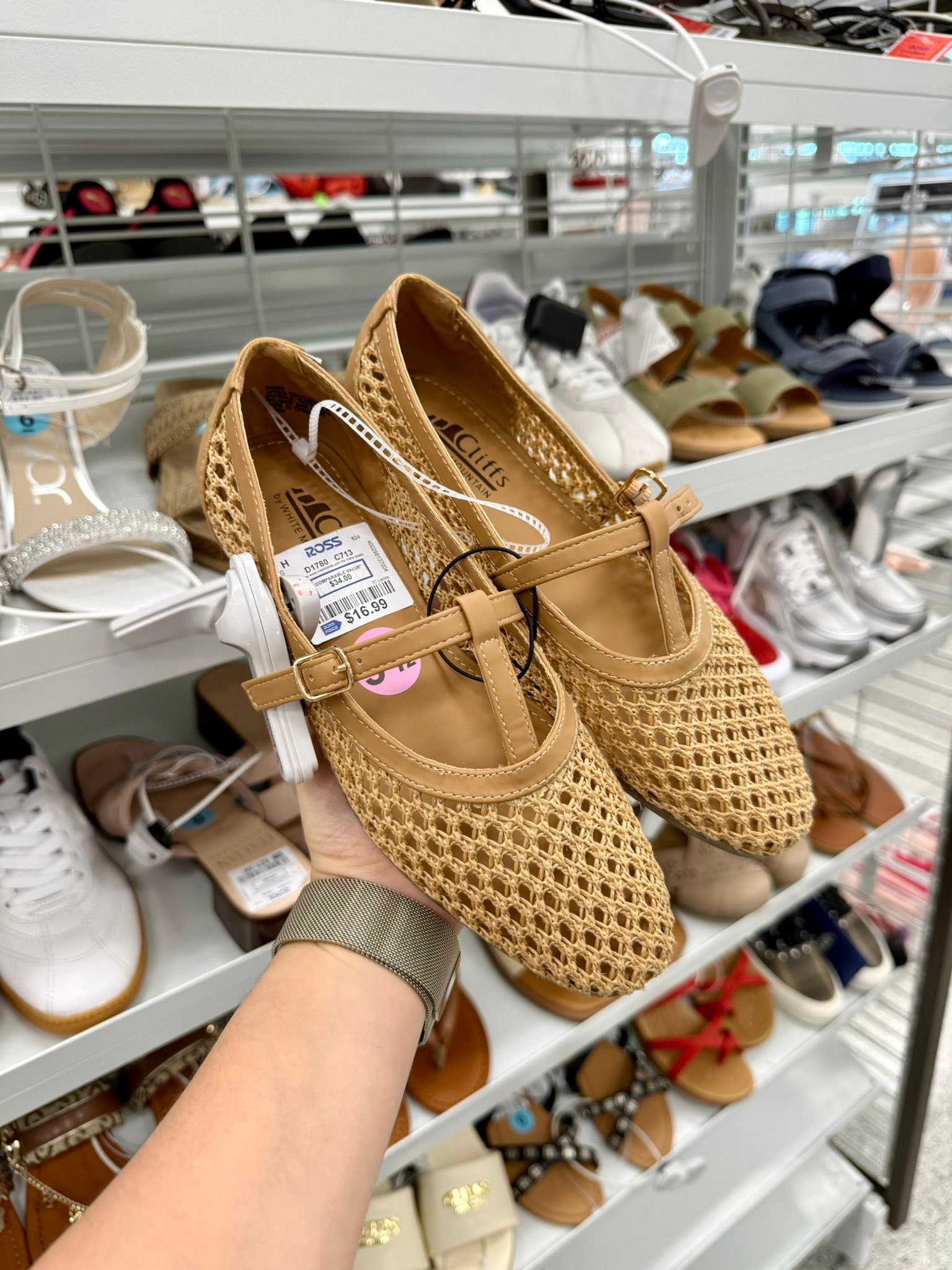 ross dress for less ladies shoes ✨😉 #ladiesshoes #style #FashionFinds #rossfinds #ross women's ross shoes