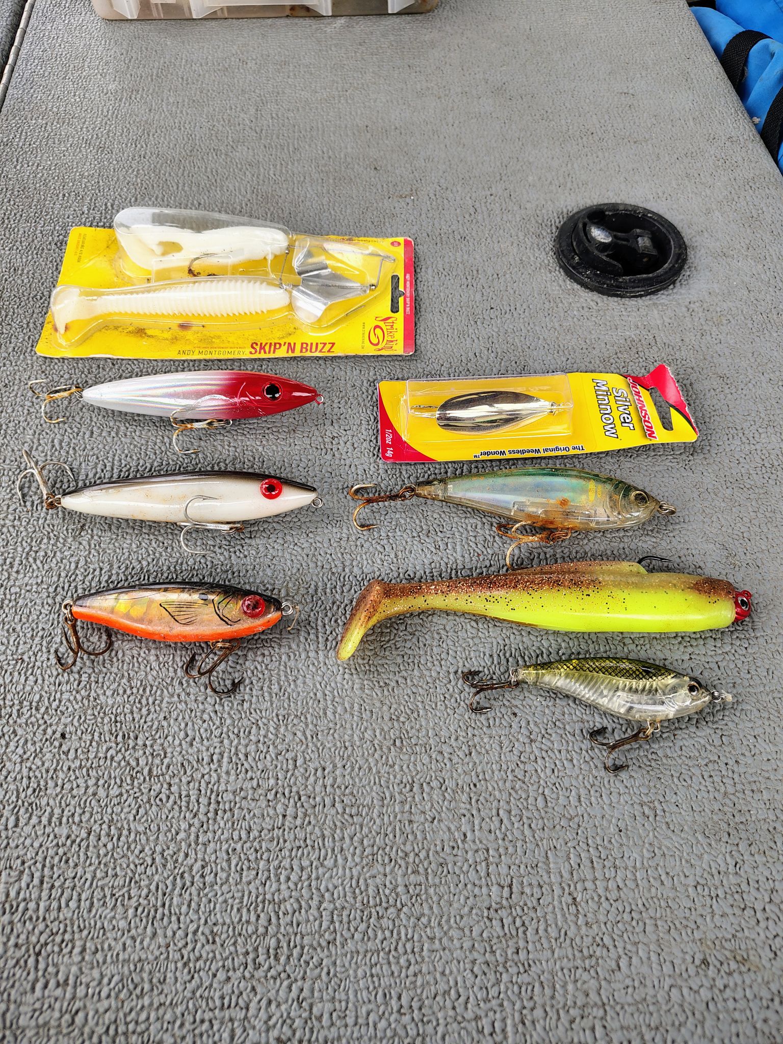 best lures for snook fishing Slam Lure Kit (13pc) The Snook Slam Bundle was designed to help anglers effectively match the hatch and connect with more snook across Floridas saltwater Best Baits for Bridge Fishing