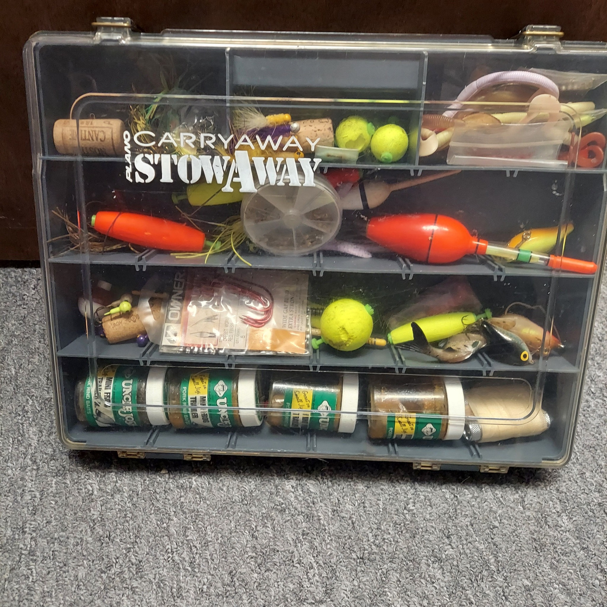 55 liter backpack for traveling Tour Travel 55L Darts Perch Master Casting Color:Airbrush Dawn Stacked Bamboo A practical organizer panel