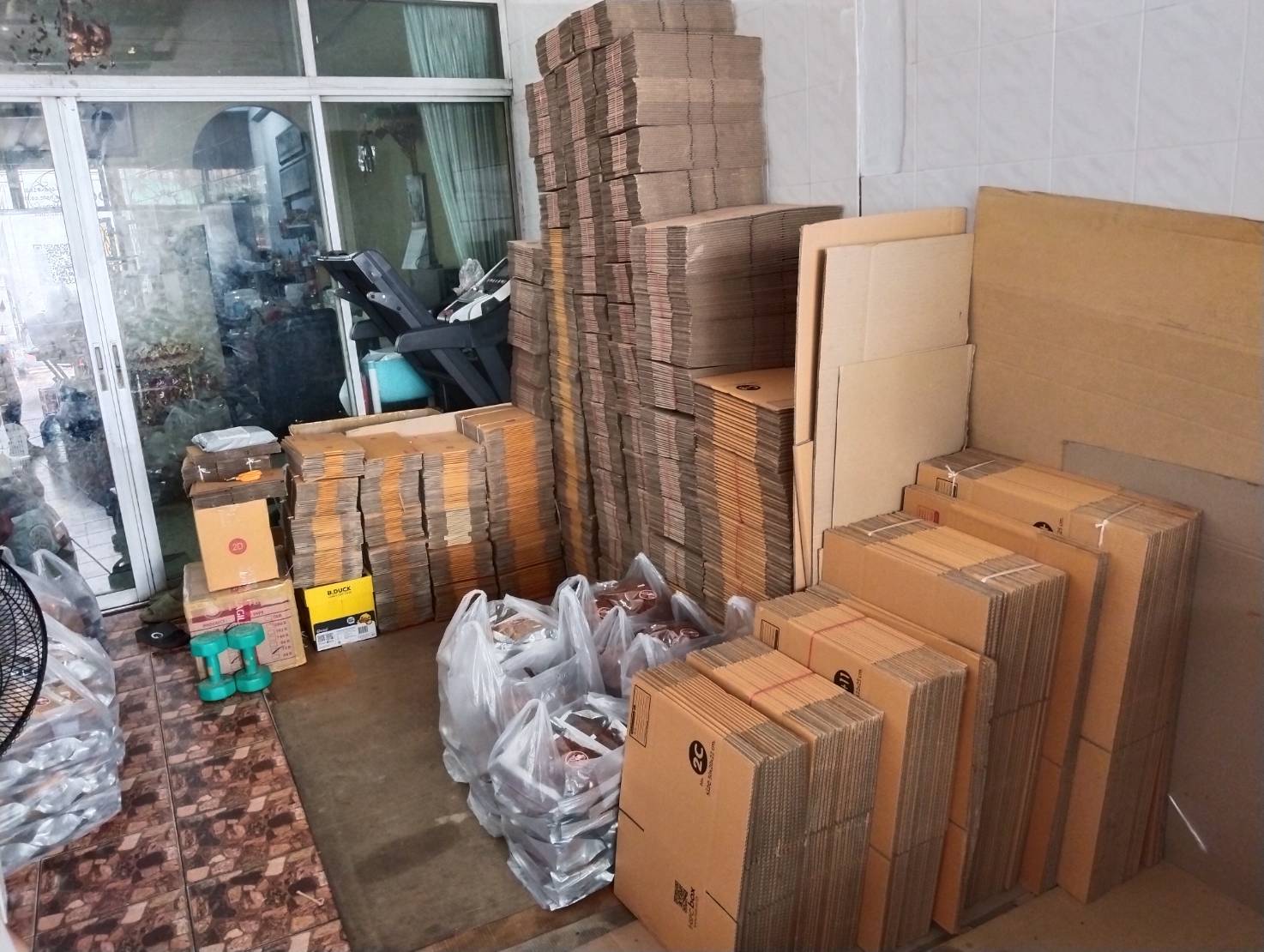 📦กล่องไปรษณีย์ HSFC Box - New page... - HSFC Box - New page | Facebook