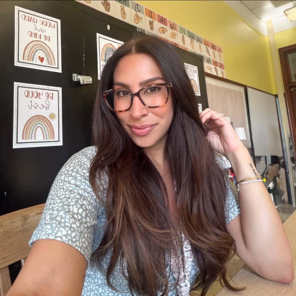 A calm classroom starts with systems students can understand and use. 💛 ...