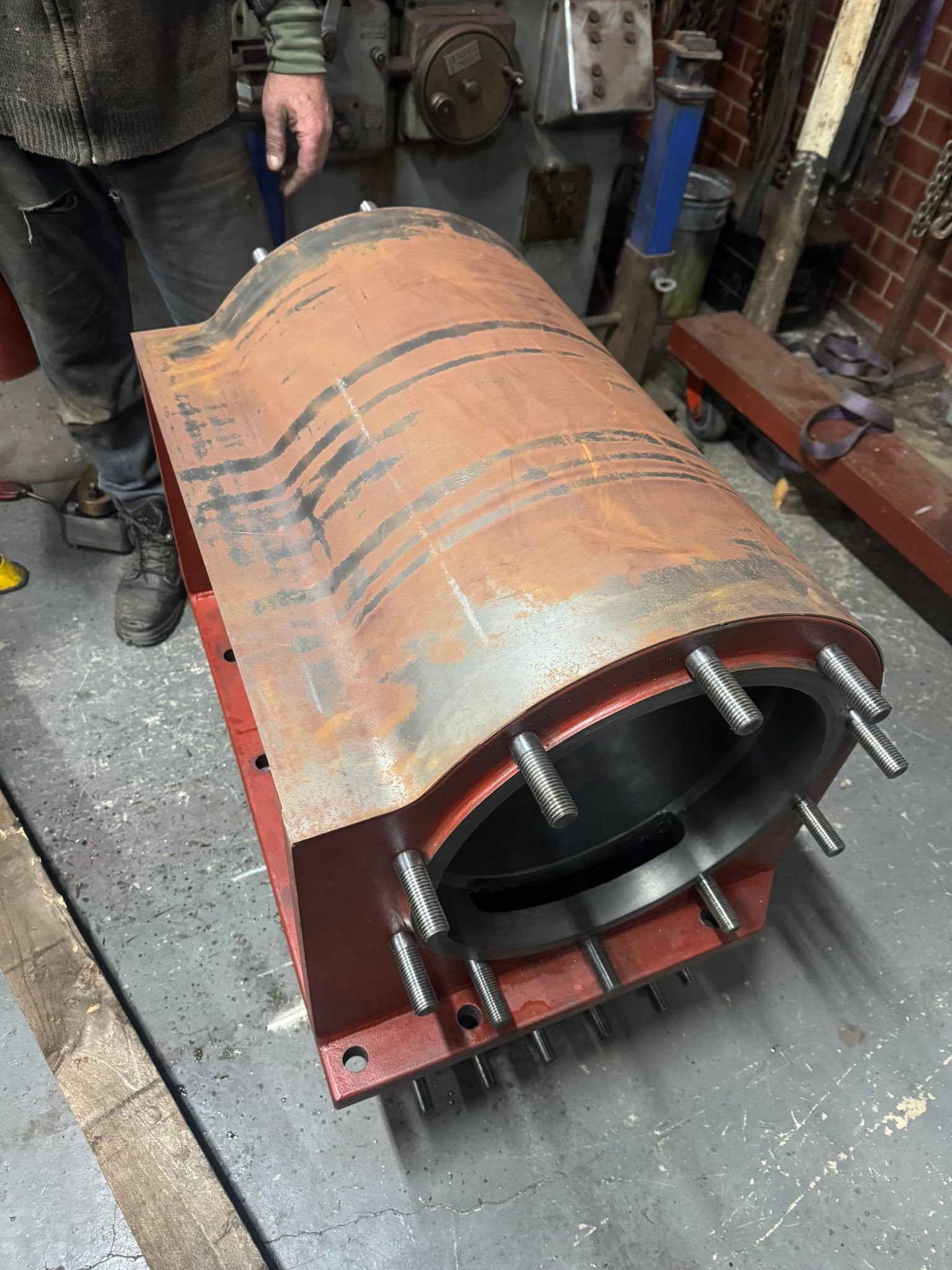 SAR - Cylinder cladding as arrived showing the fit on the cylinder ...