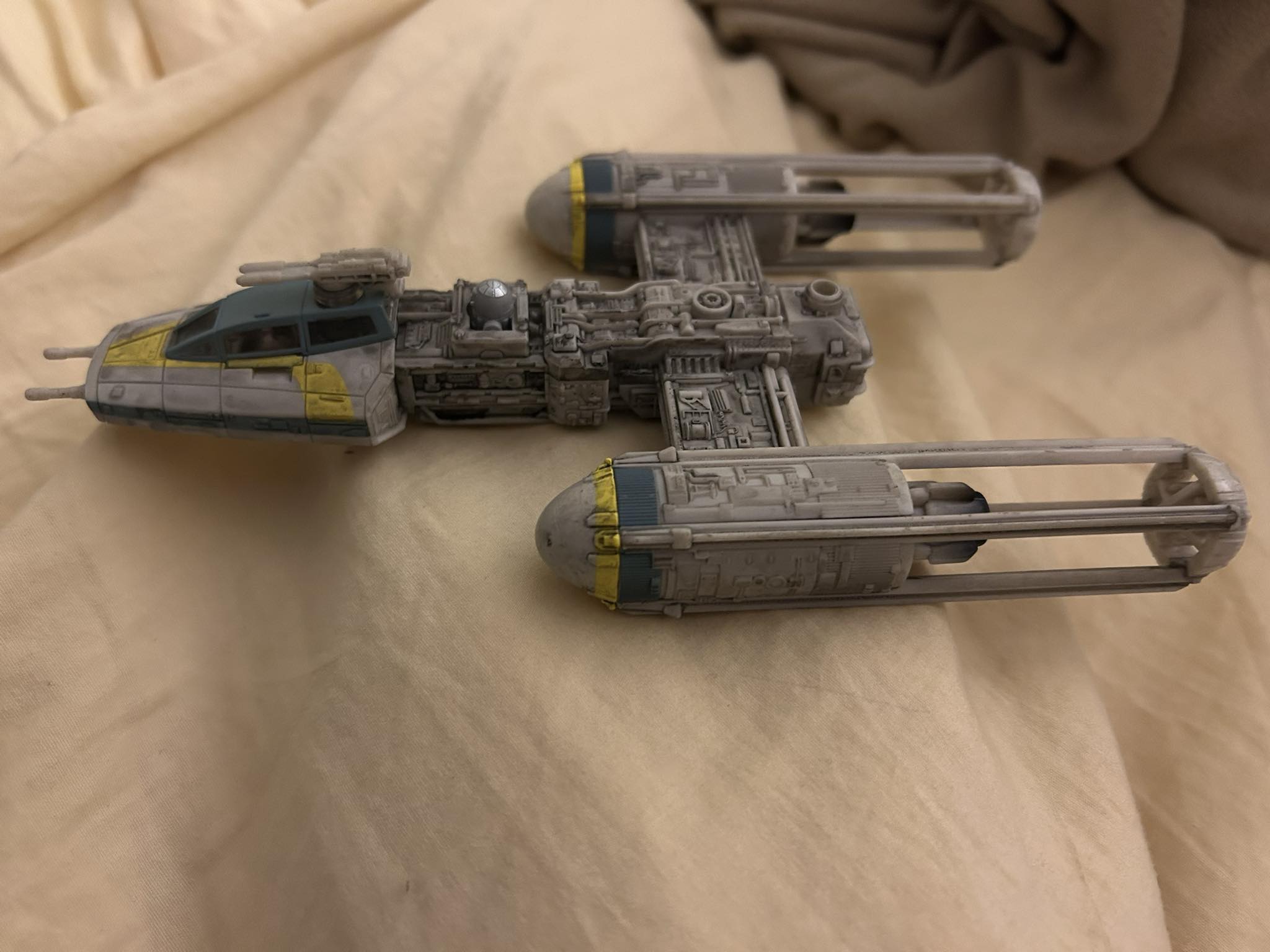 Y-wing from Blue Squadron, 1996 Galoob display picture 1