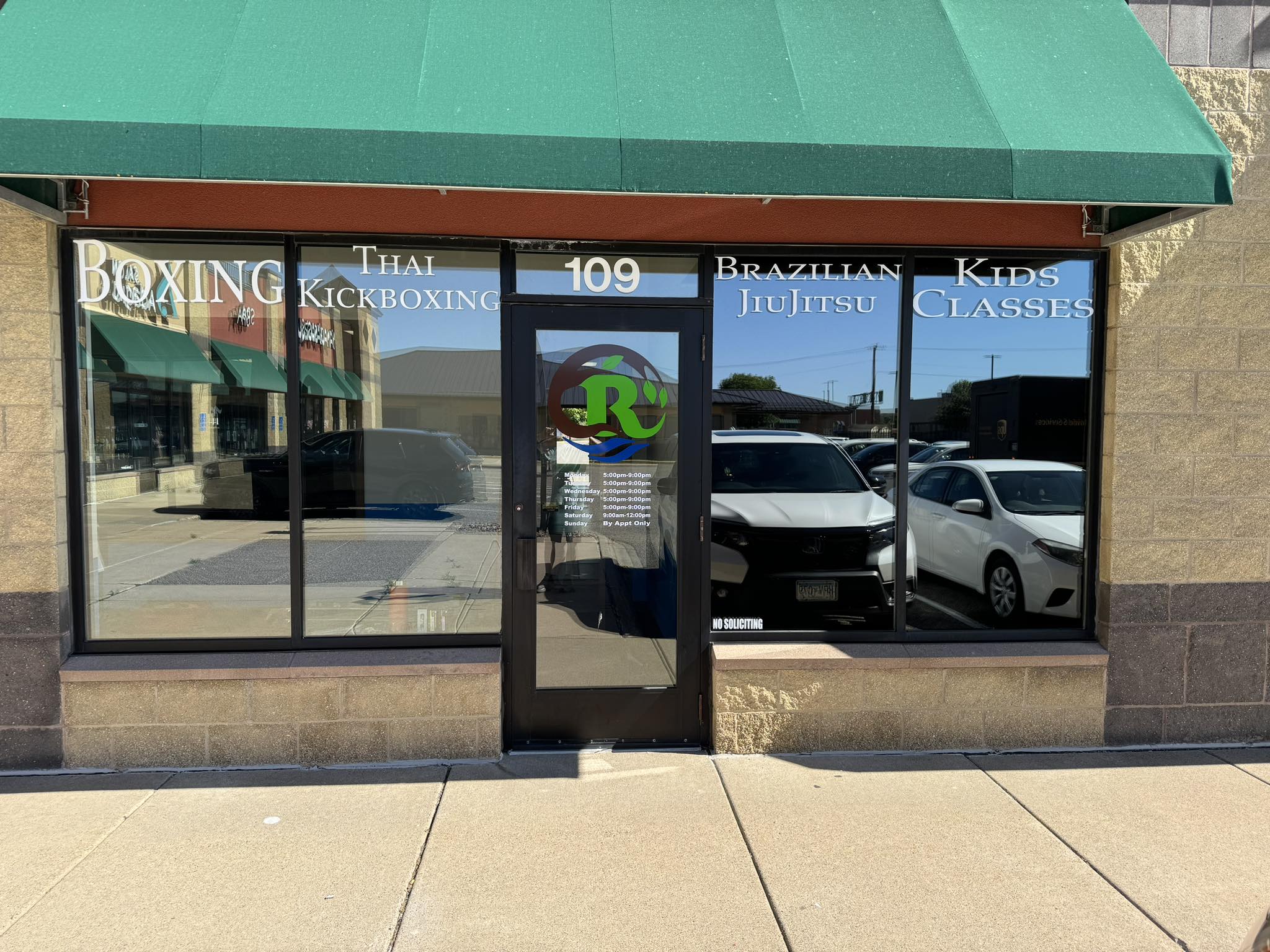 ROOTS Mixed Martial Arts | Rogers MN
