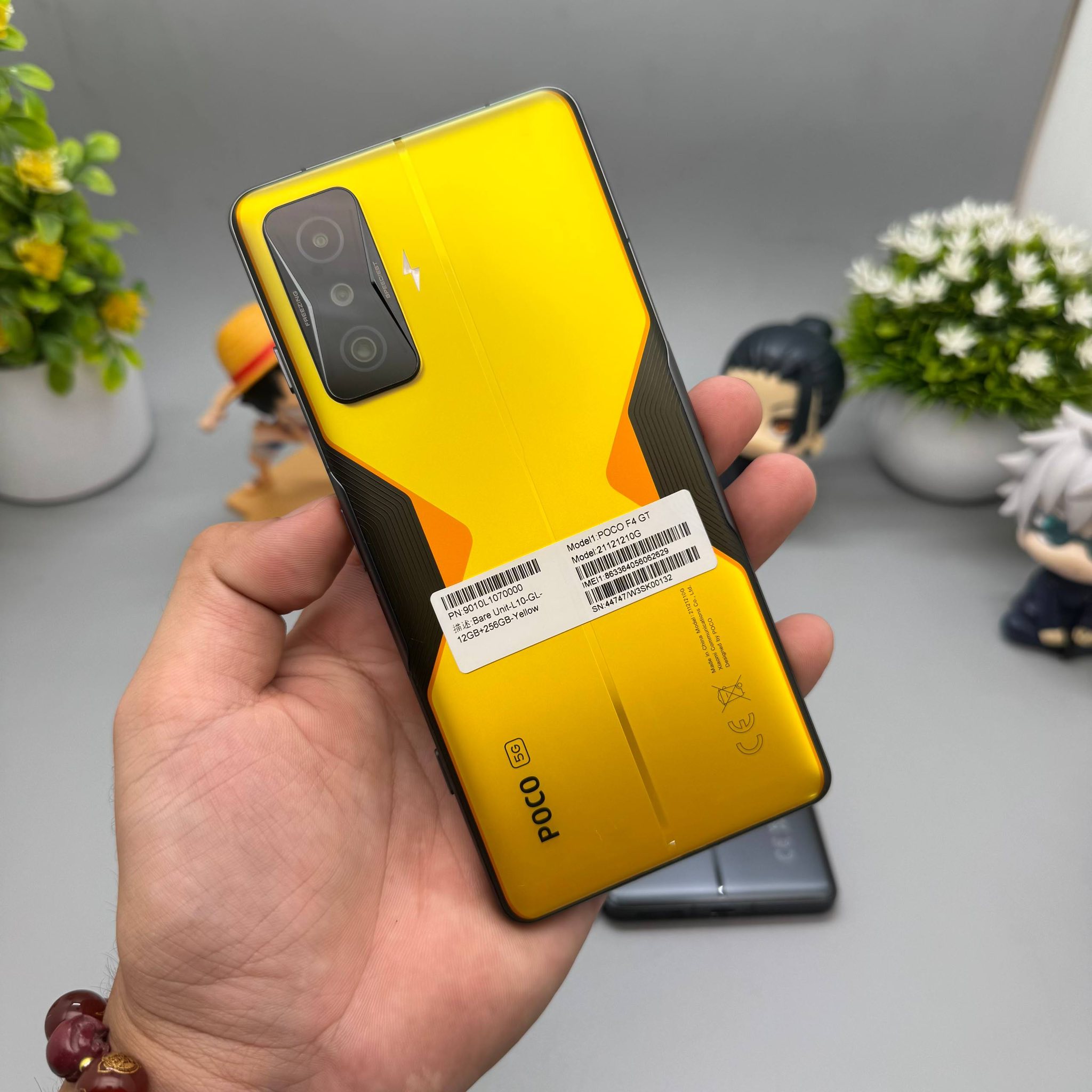 POCO F4 GT 12GBRAM 256GB ROM サイバーイエロー 新品 Xiaomi POCO F4