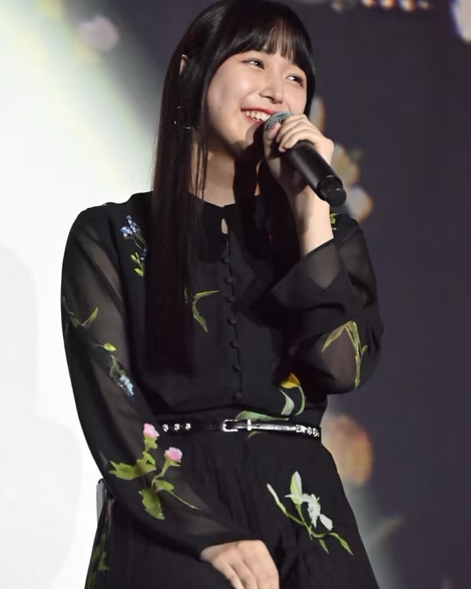 Youmiya Hina picture from 