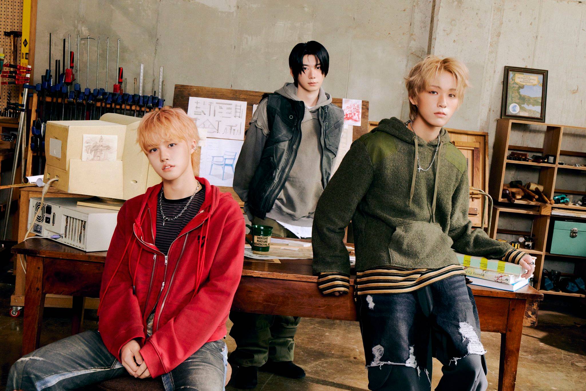 AHOF The 3rd Mini Album [RUN TO YOU] Concept Photo : HEART 