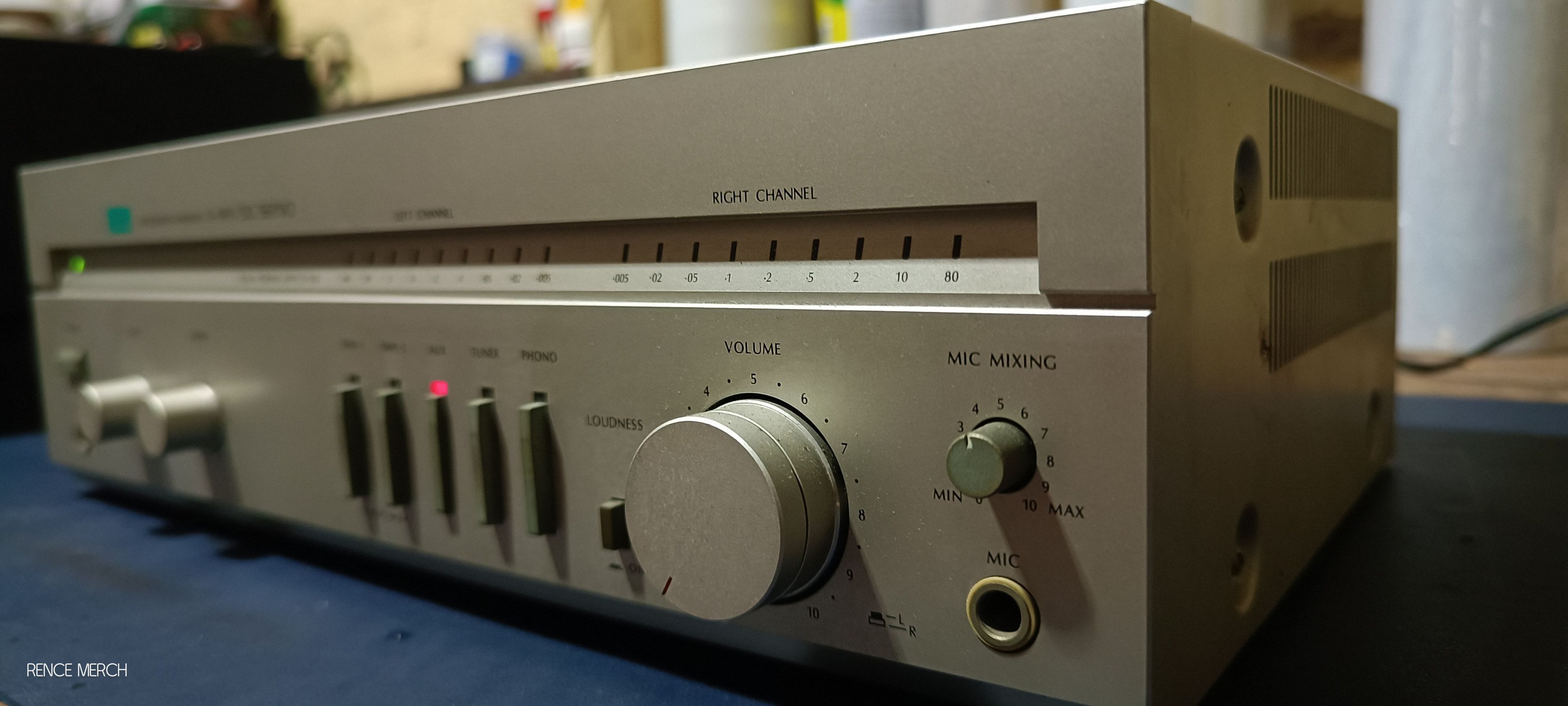 SANSUI JAPAN A-M9 / DC SERVO INTEGRATED AMPLIFIER HEAVY 230watts