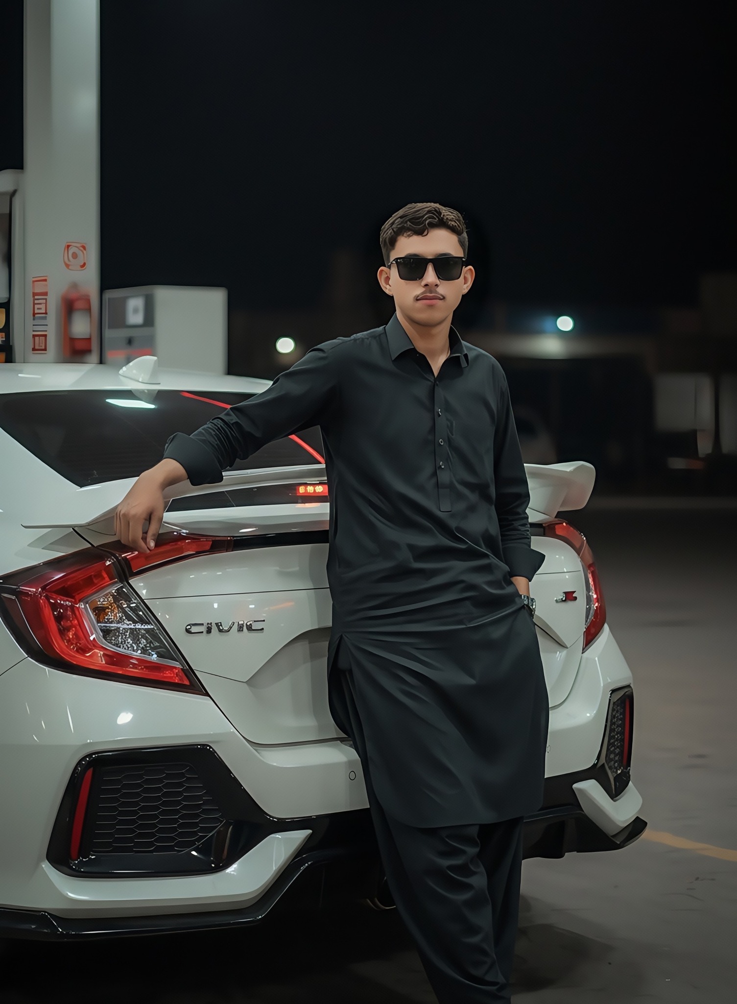 Anas Khan