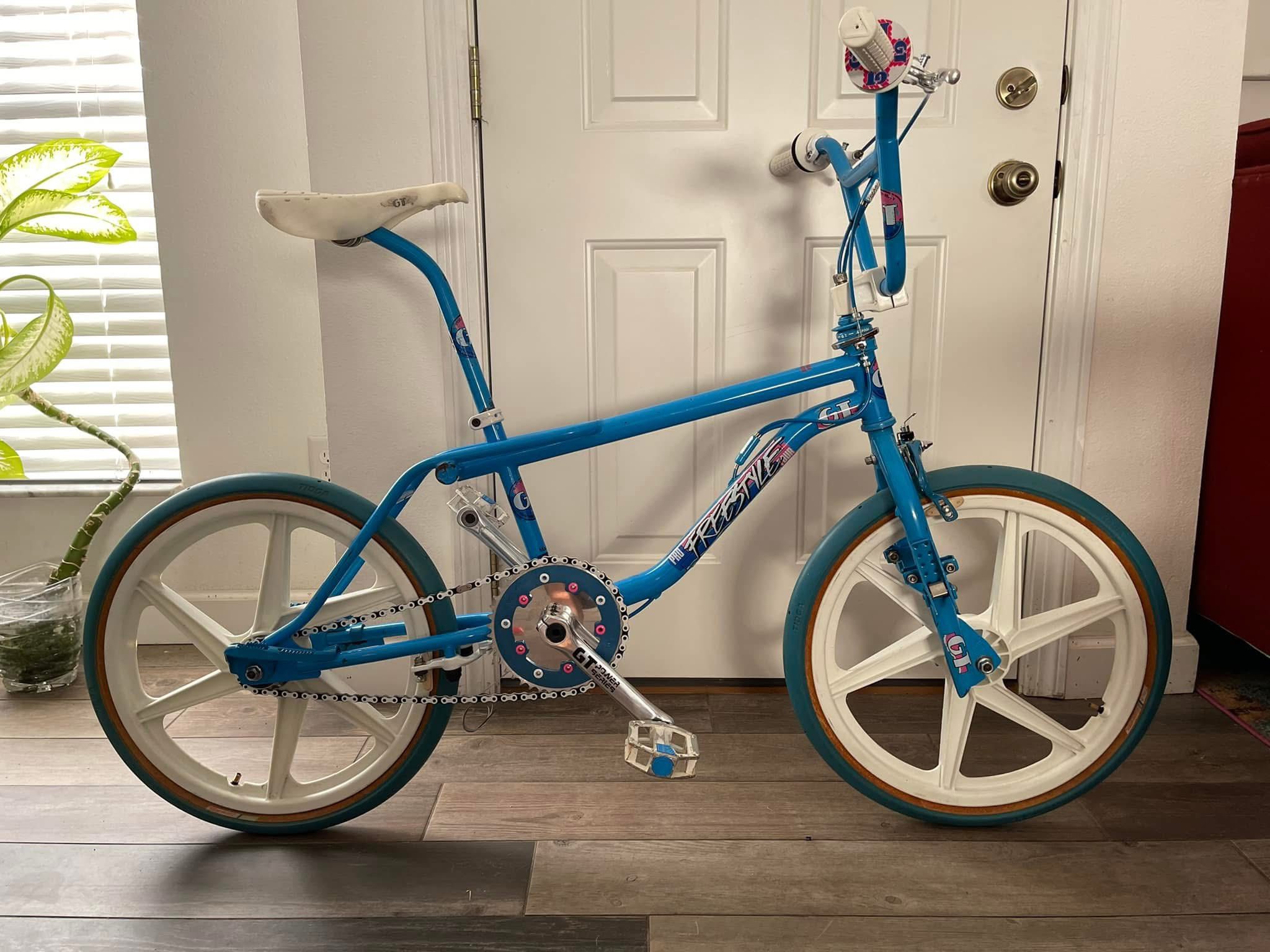Selling a 1987 GT Pro Performer in Maui Blue, one of the most
