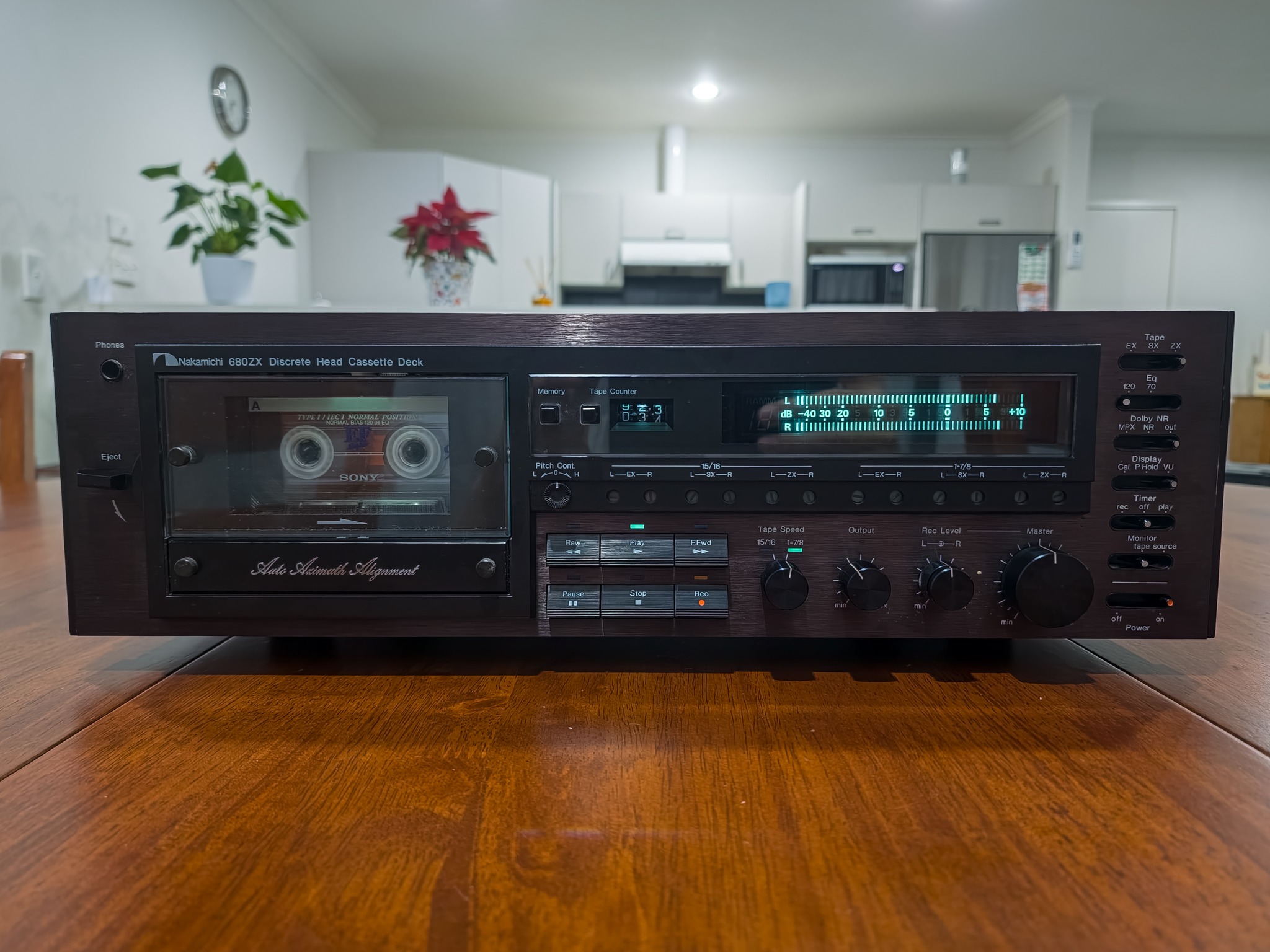 Nakamichi 682ZX Discrete Head Cassette Deck