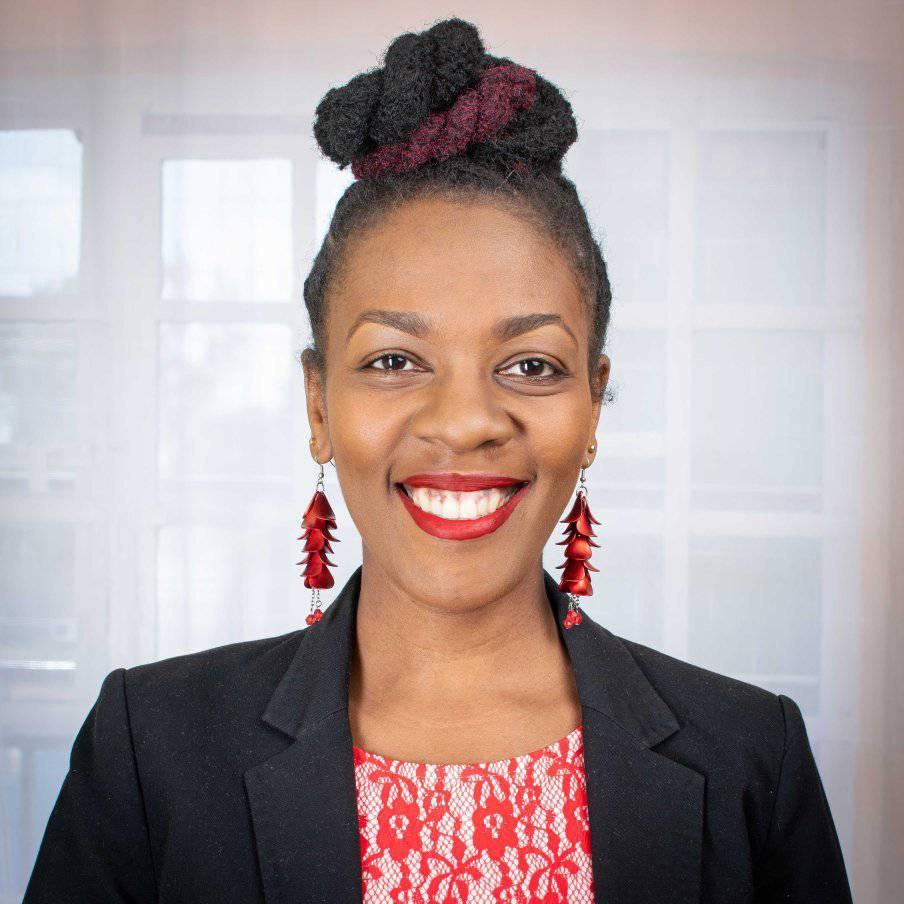 Mary Medley The Confidence Queens Coach