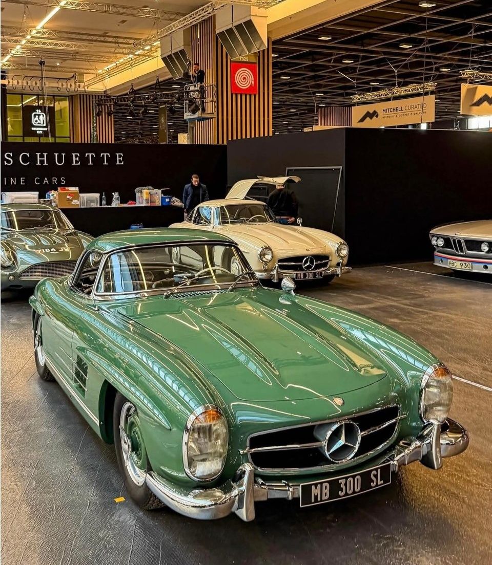 Pass a vintage Mercedes-Benz 300SL with a 617-horsepower SLR