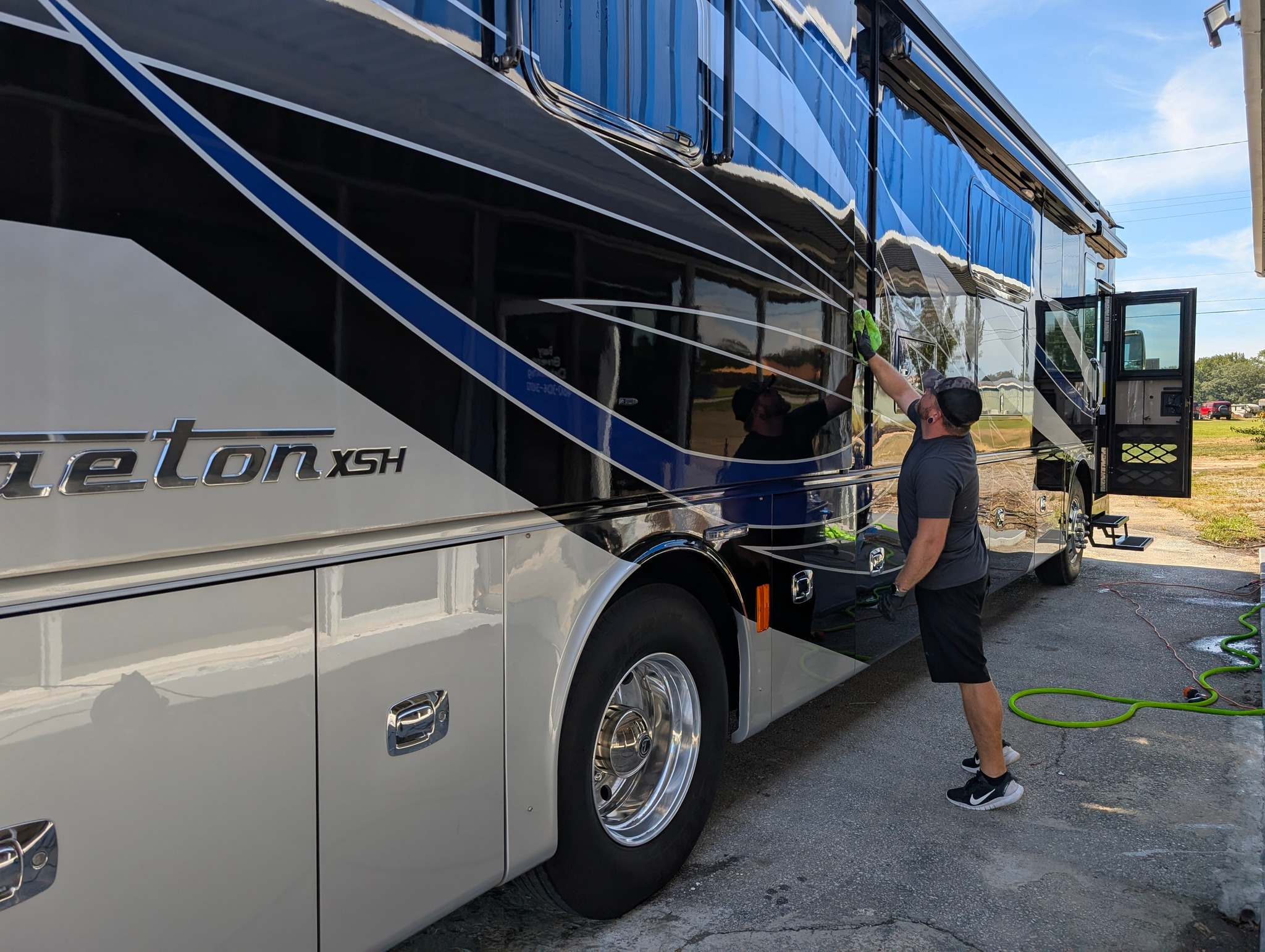 Bay Breeze RV Detailing | Red Bay AL