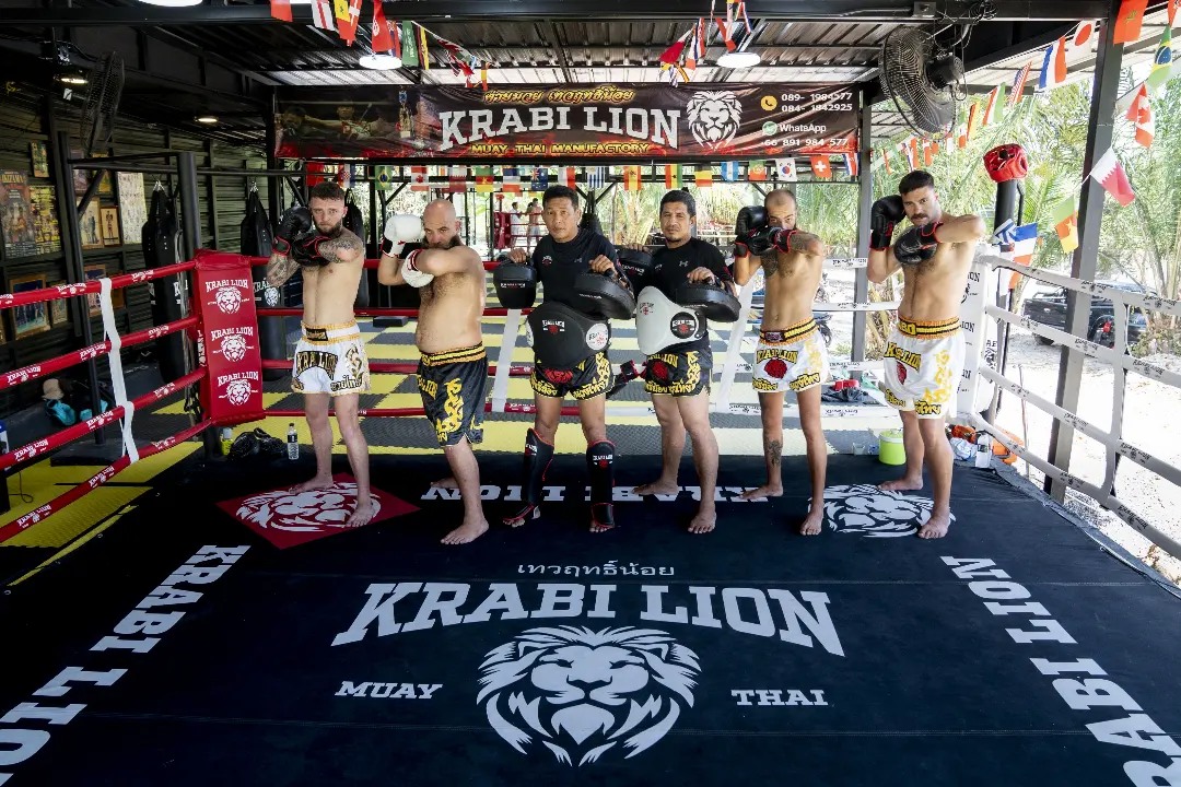 Petchnumnoi Gym... - Petchnumnoi Gym - Singpatong & Sitnumnoi