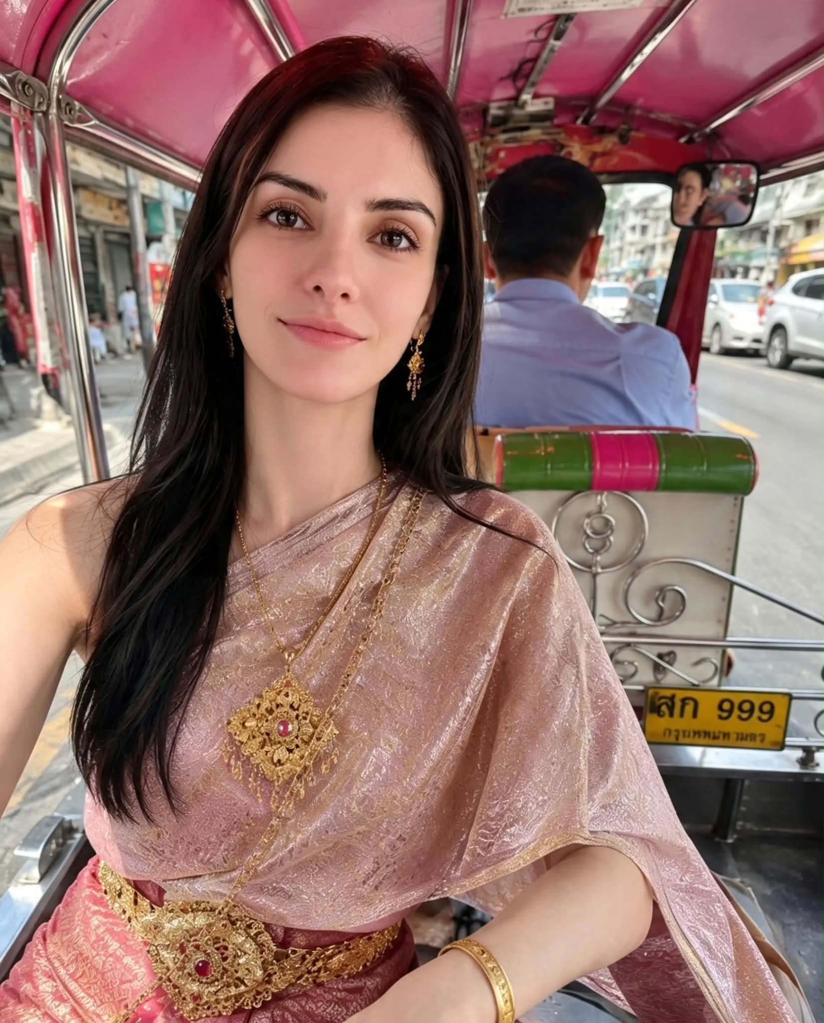 Tuk tuk in Thailand #ChudThai 🇹🇭