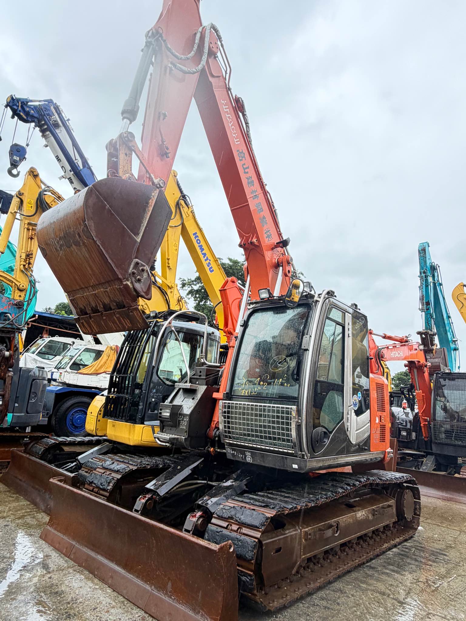 NEW ARRIVAL ORIGINAL PAINT/ JAPAN UNIT FOR SALE HITACHI ZX135USK-3