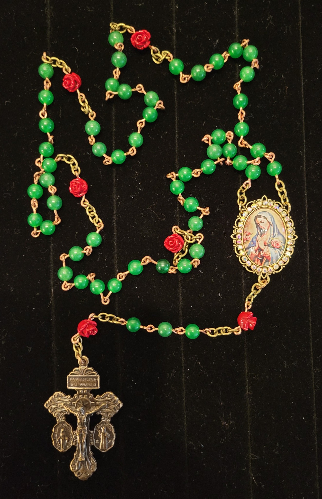 18K Gold Rosary with Praying Virgin Mary and Cross surrounded by 