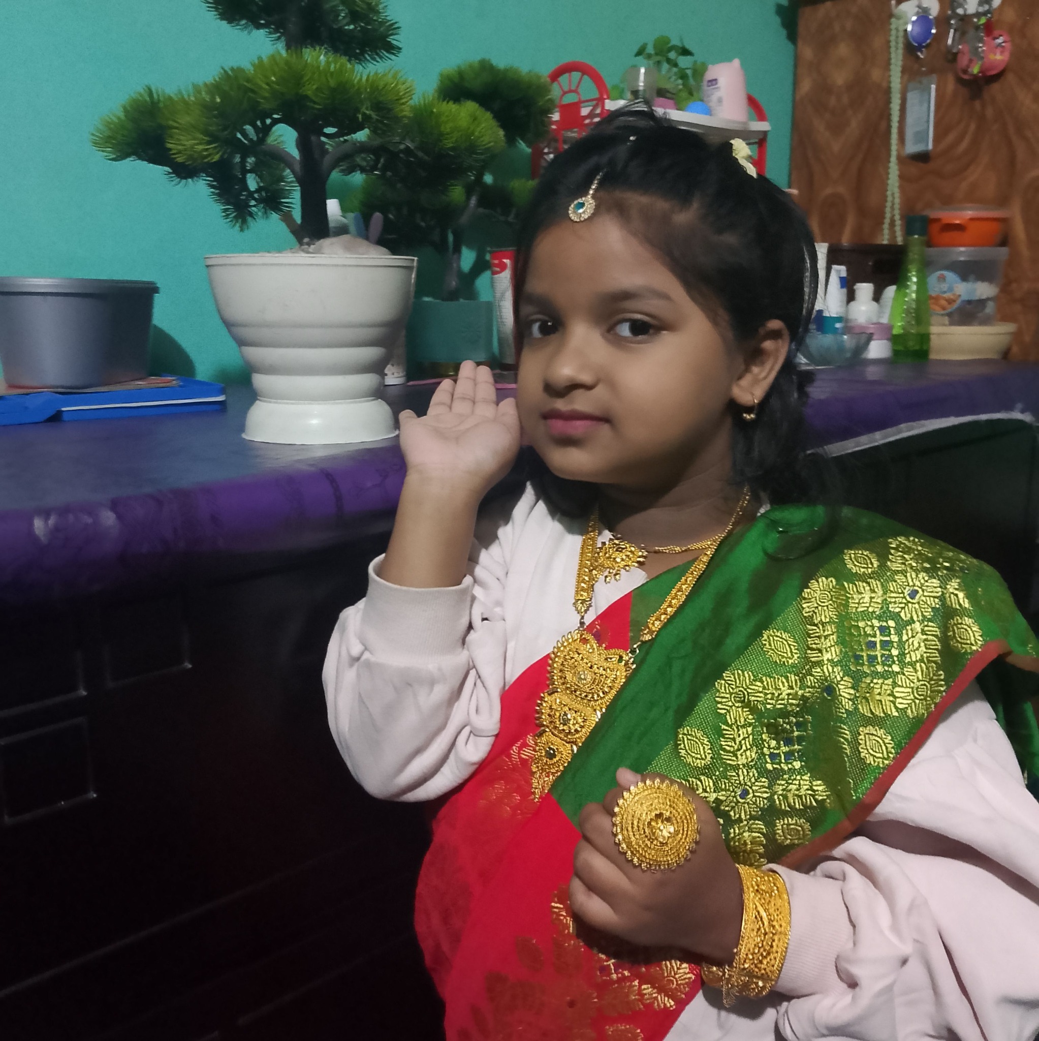 বাবার বড় মেয়ে যখন চাপাবাজি করে #reelschallenge #reelsviralシ ...