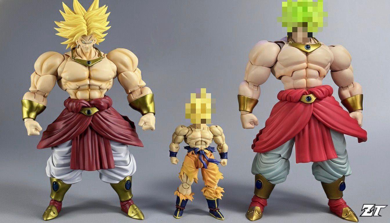 Size comparison between the ZT Studio Broly and the kong studios Broly