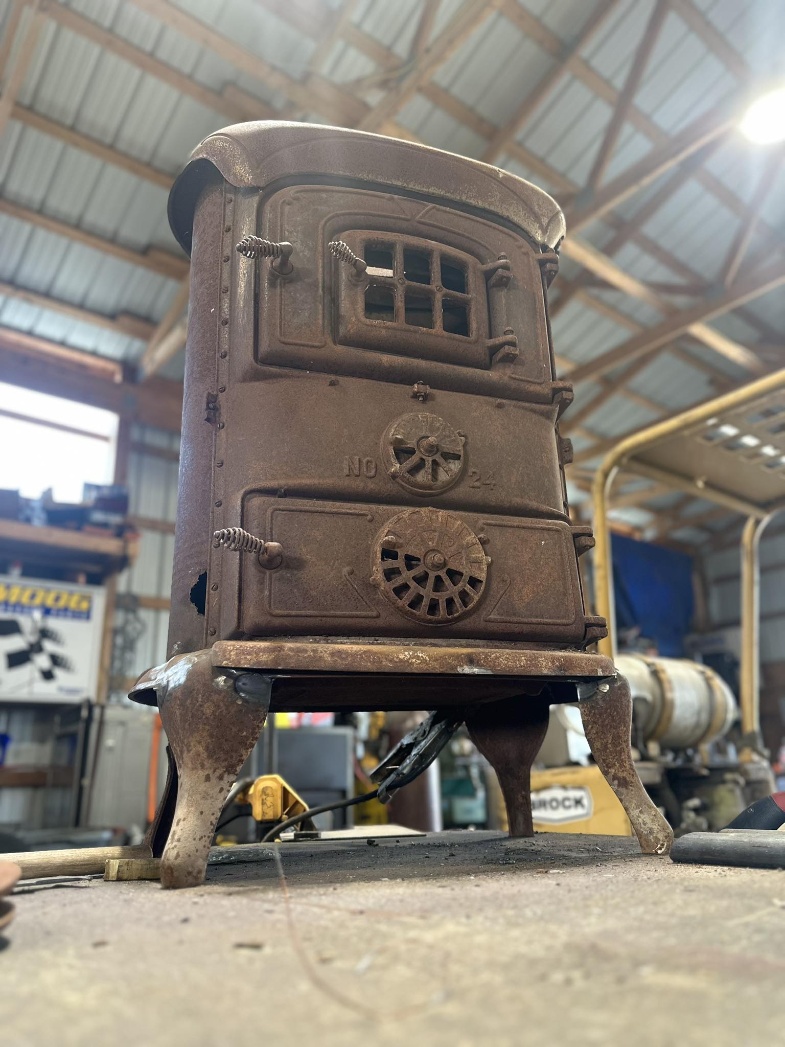 Antique Scandinavian cast iron stove Jernstoberiet restored