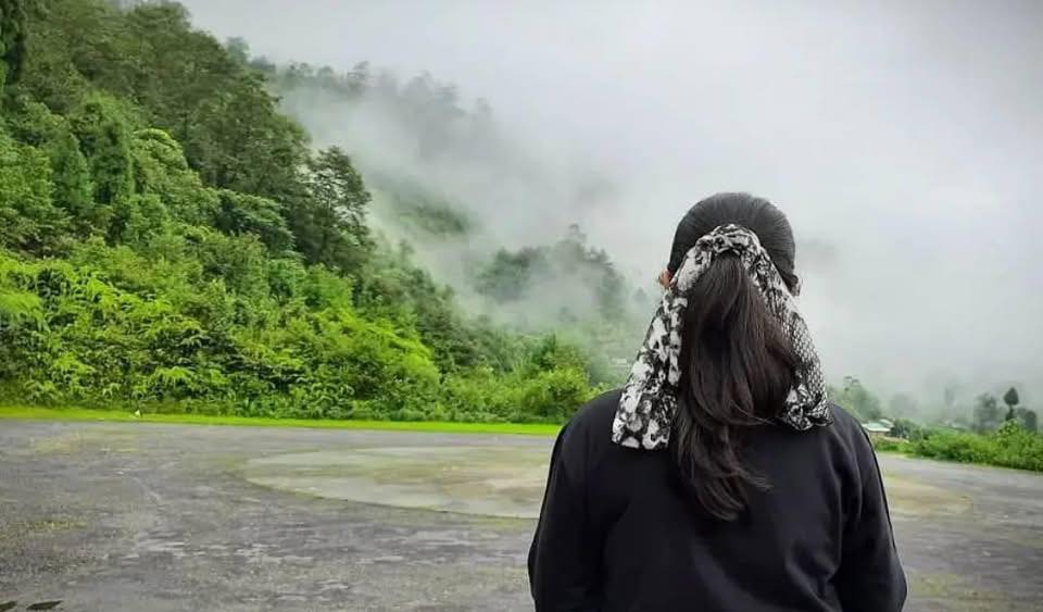 Bong in mountain বং ইন মাউন্টেন | Kolkata