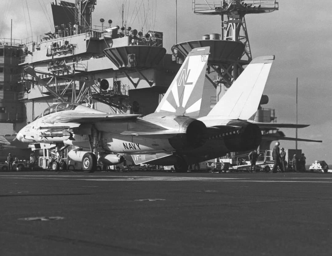 F-14A Tomcat on USS Carl Vinson flight deck